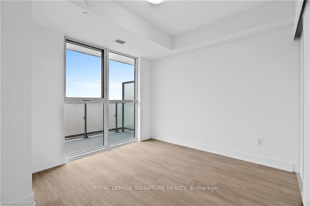 Photo 10 of Unit 2621, 2545 Simcoe Street N, Oshawa, Windfields — HOMEH