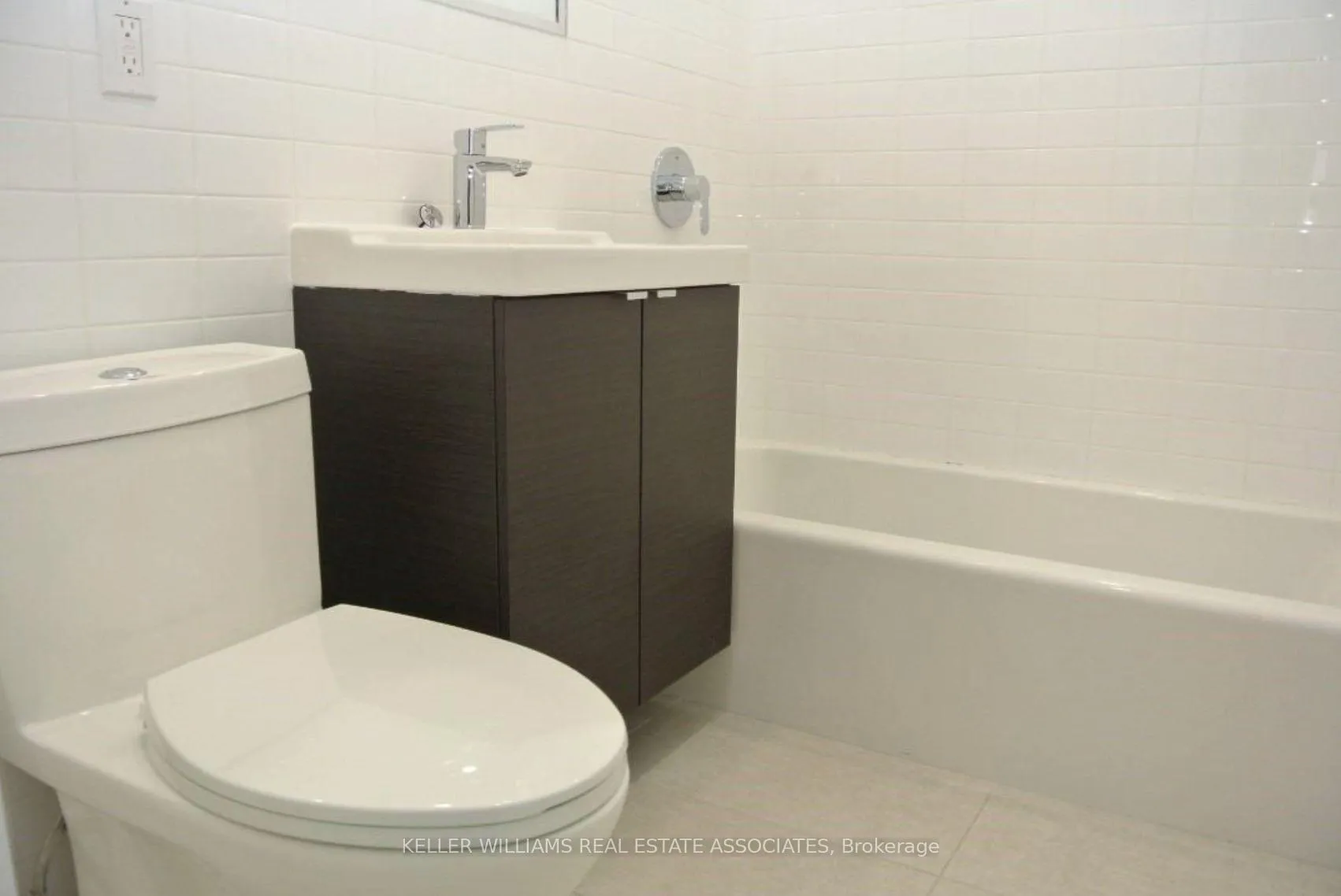 Photo 9 of Unit 101, 257 Torrens Avenue, Toronto, East York — HOMEH