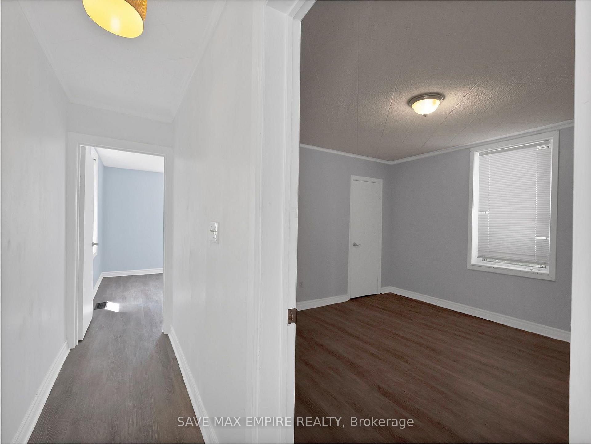 Photo 6 of 19 Minto Street, Toronto, Greenwood-Coxwell — HOMEH