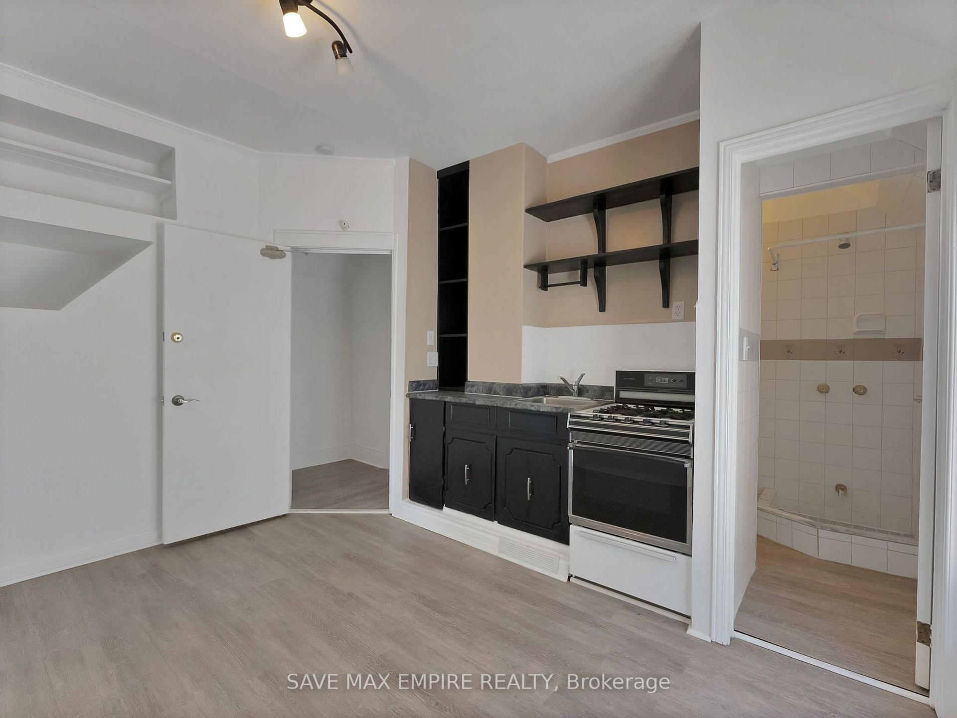 Photo 14 of 19 Minto Street, Toronto, Greenwood-Coxwell — HOMEH