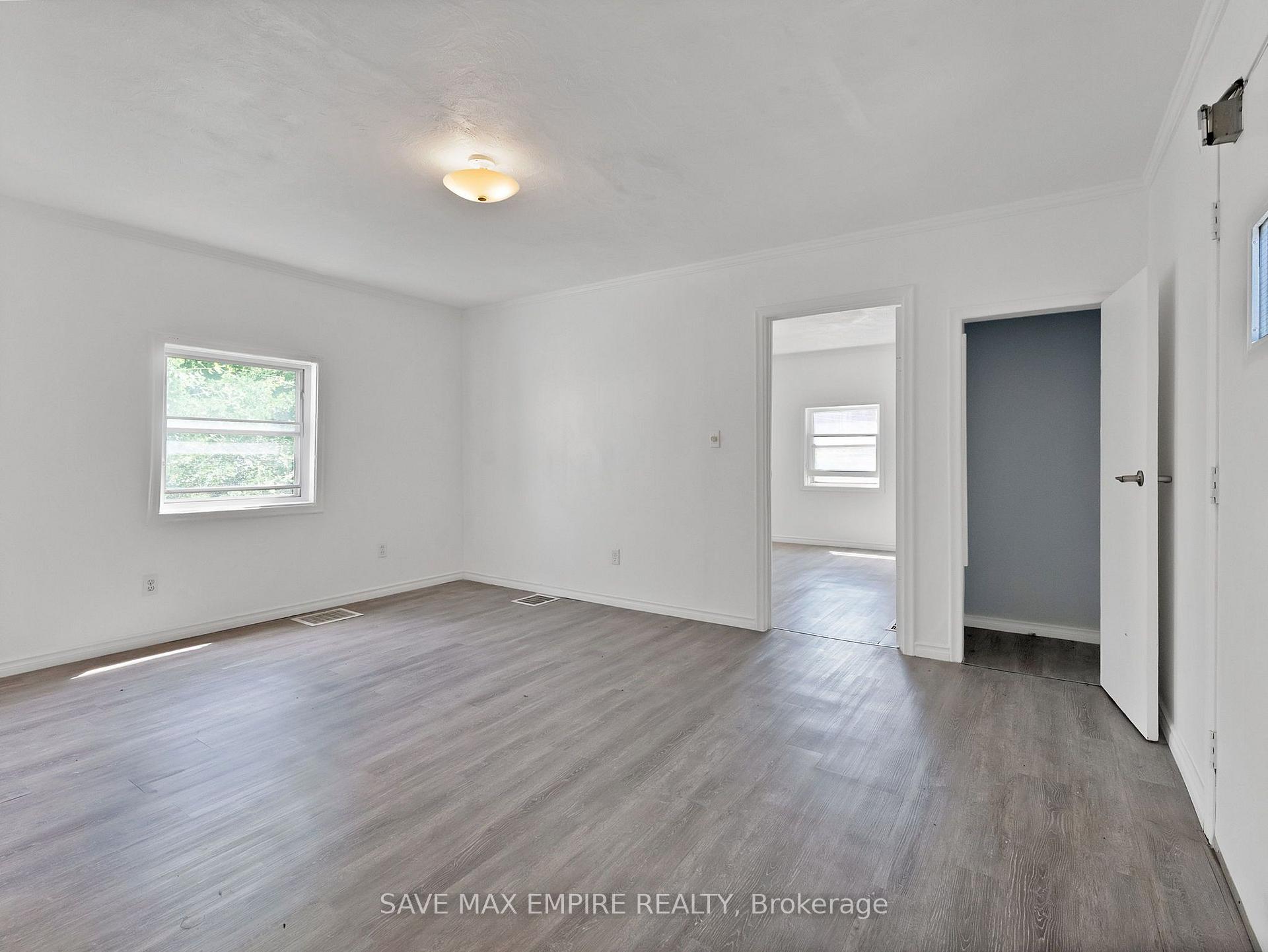 Photo 20 of 19 Minto Street, Toronto, Greenwood-Coxwell — HOMEH