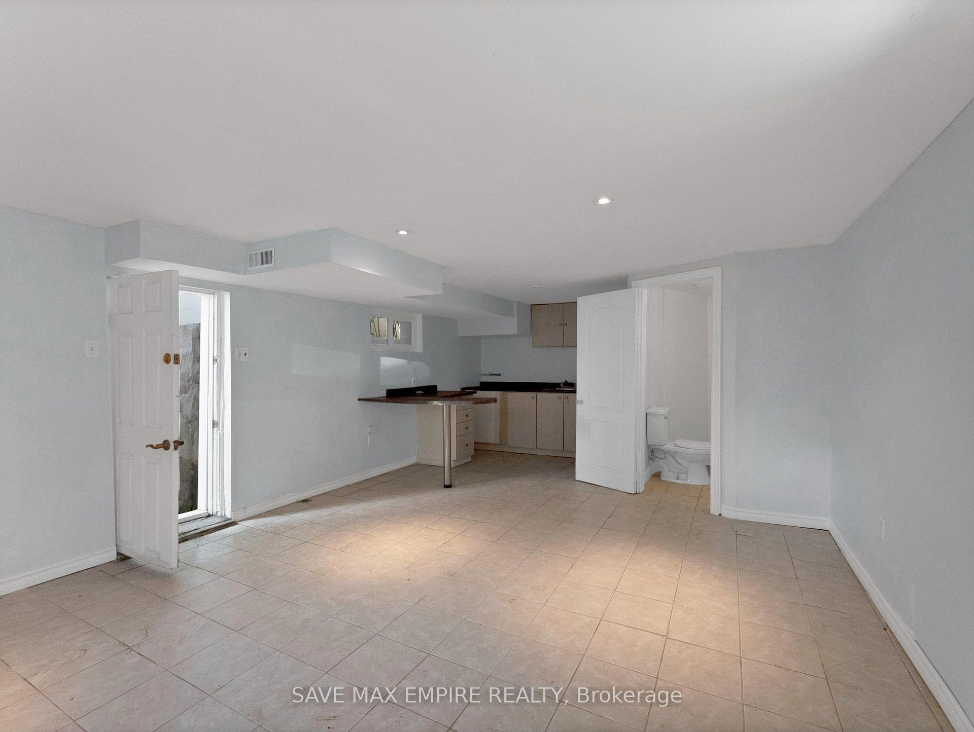 Photo 23 of 19 Minto Street, Toronto, Greenwood-Coxwell — HOMEH