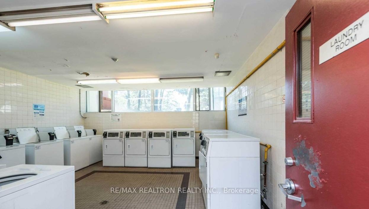 Photo 18 of Unit 1401, 100 Leeward Glenway, Toronto, Flemingdon Park — HOMEH
