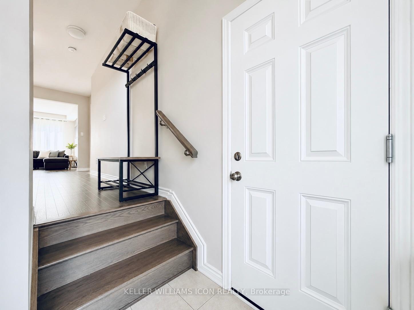 Photo 3 of 521 Rye Grass Way, Ottawa, Barrhaven - Half Moon Bay — HOMEH