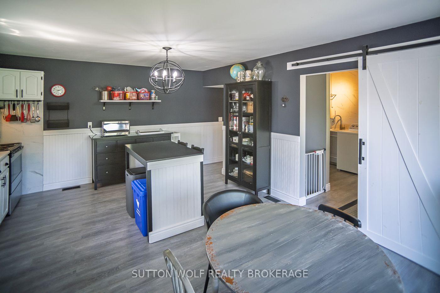 Photo 9 of 112 Metcalfe Street E, Strathroy-Caradoc, SE — HOMEH