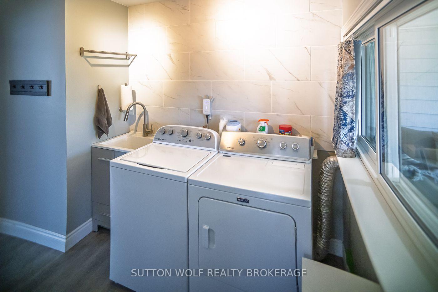 Photo 12 of 112 Metcalfe Street E, Strathroy-Caradoc, SE — HOMEH