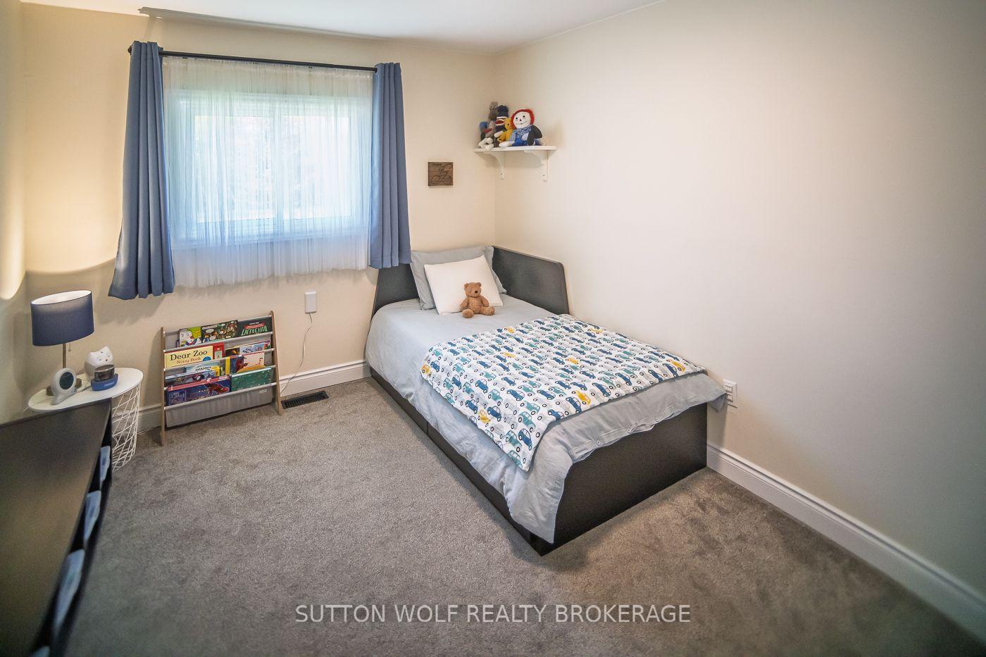 Photo 17 of 112 Metcalfe Street E, Strathroy-Caradoc, SE — HOMEH