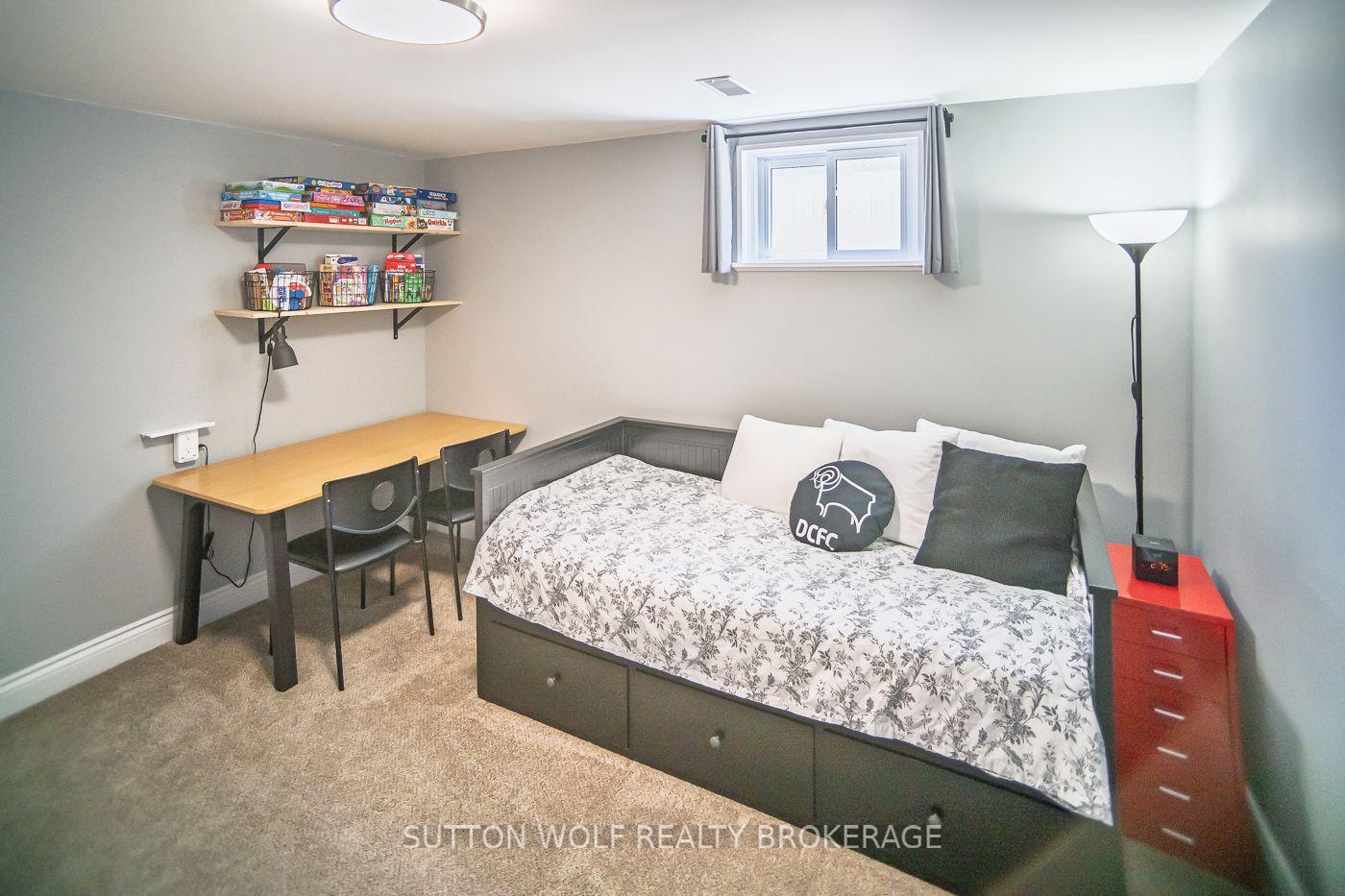 Photo 38 of 112 Metcalfe Street E, Strathroy-Caradoc, SE — HOMEH