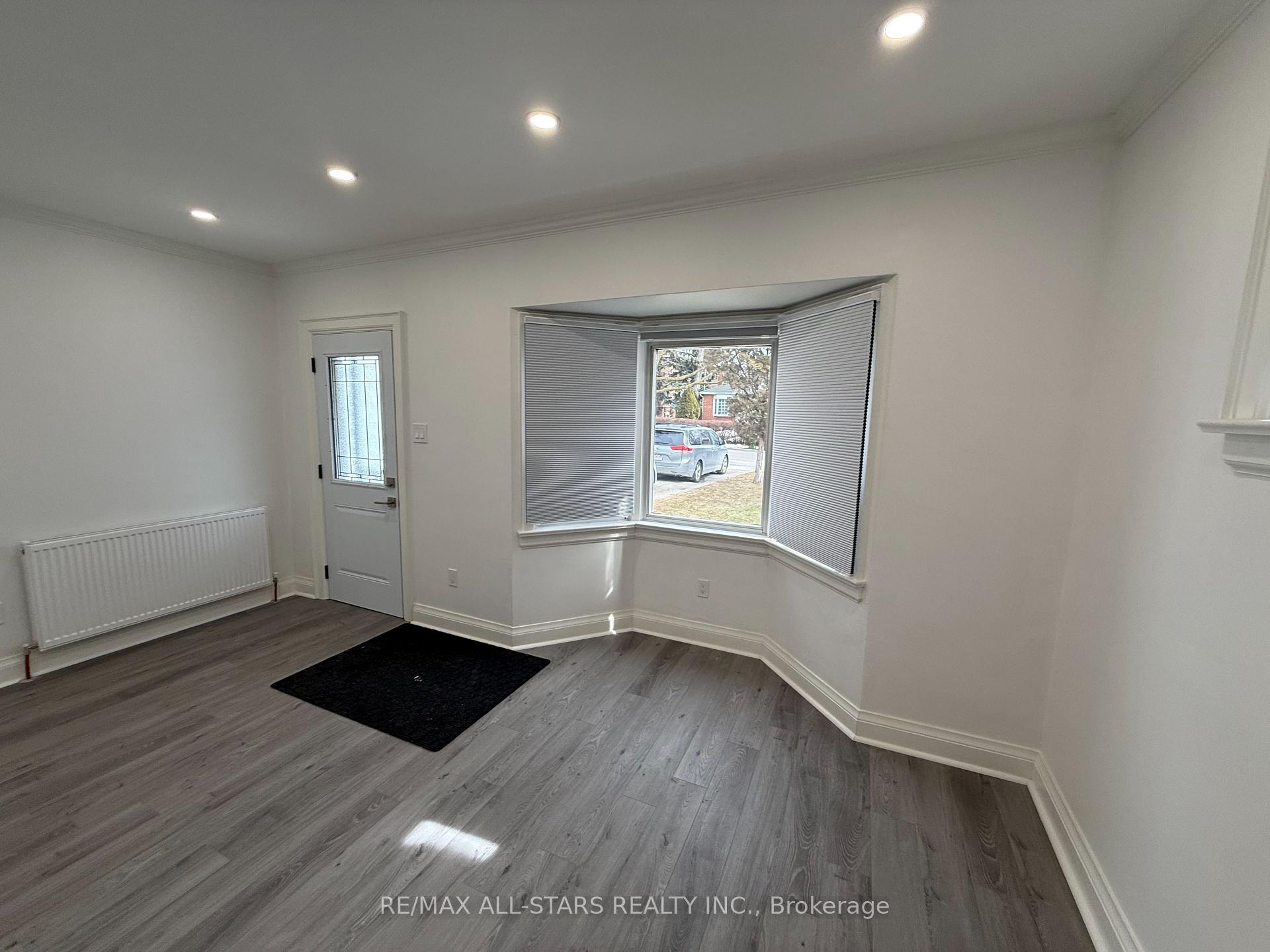 Photo 15 of Unit 2, 92 Thirty Ninth Street, Etobicoke, Long Branch — HOMEH
