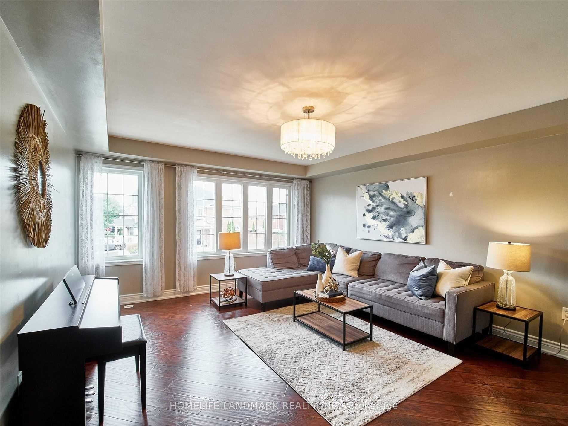 Photo 9 of 224 Rouge River Drive, Scarborough, Rouge — HOMEH