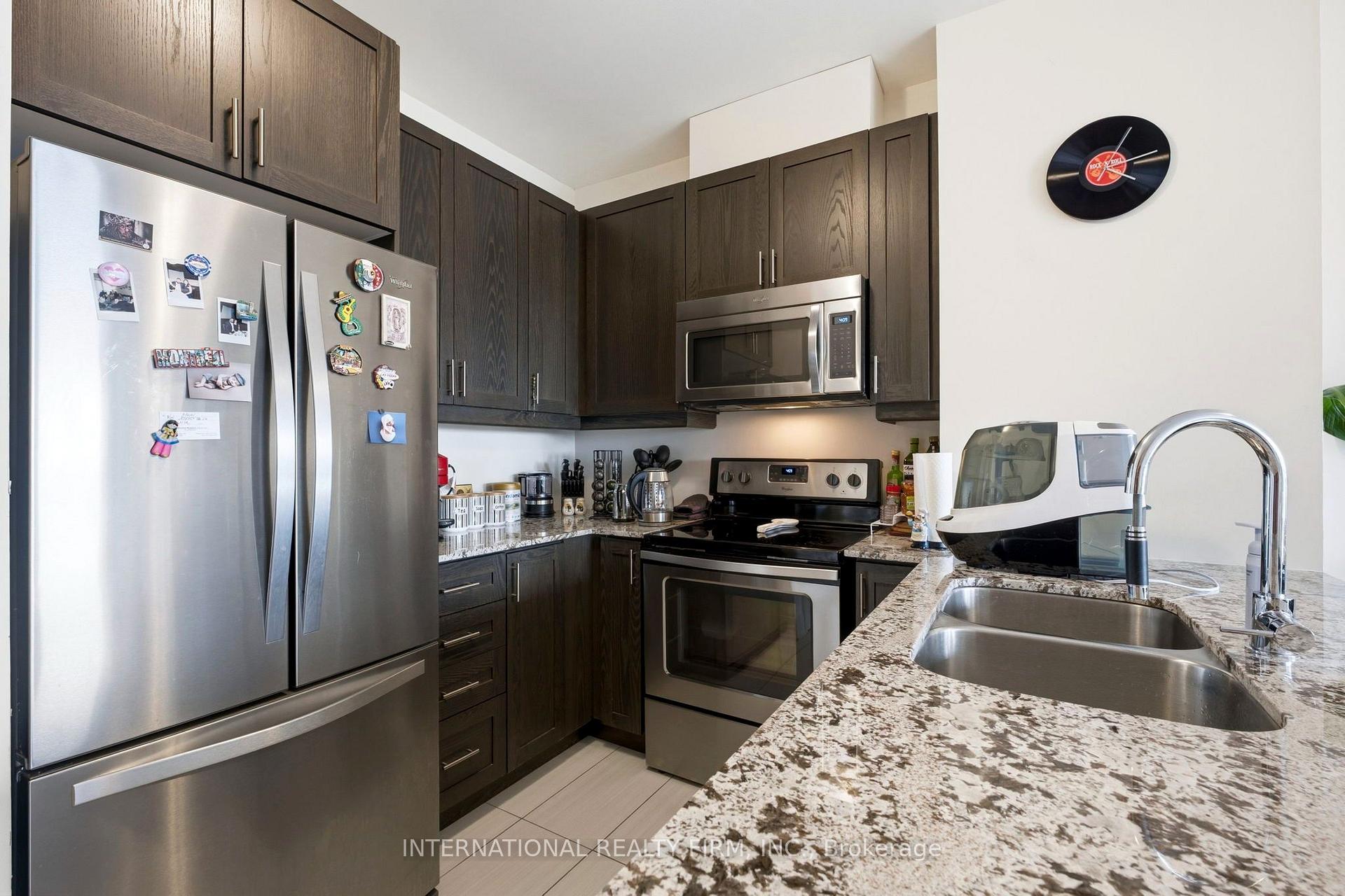 Photo 5 of Unit 519, 2900 Highway 7 Road, Vaughan, Concord — HOMEH