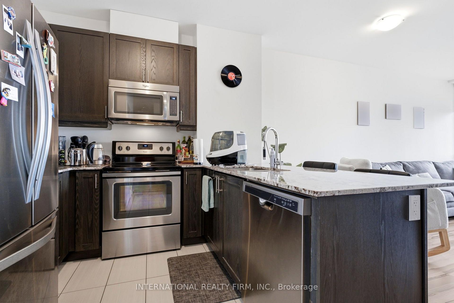 Photo 6 of Unit 519, 2900 Highway 7 Road, Vaughan, Concord — HOMEH