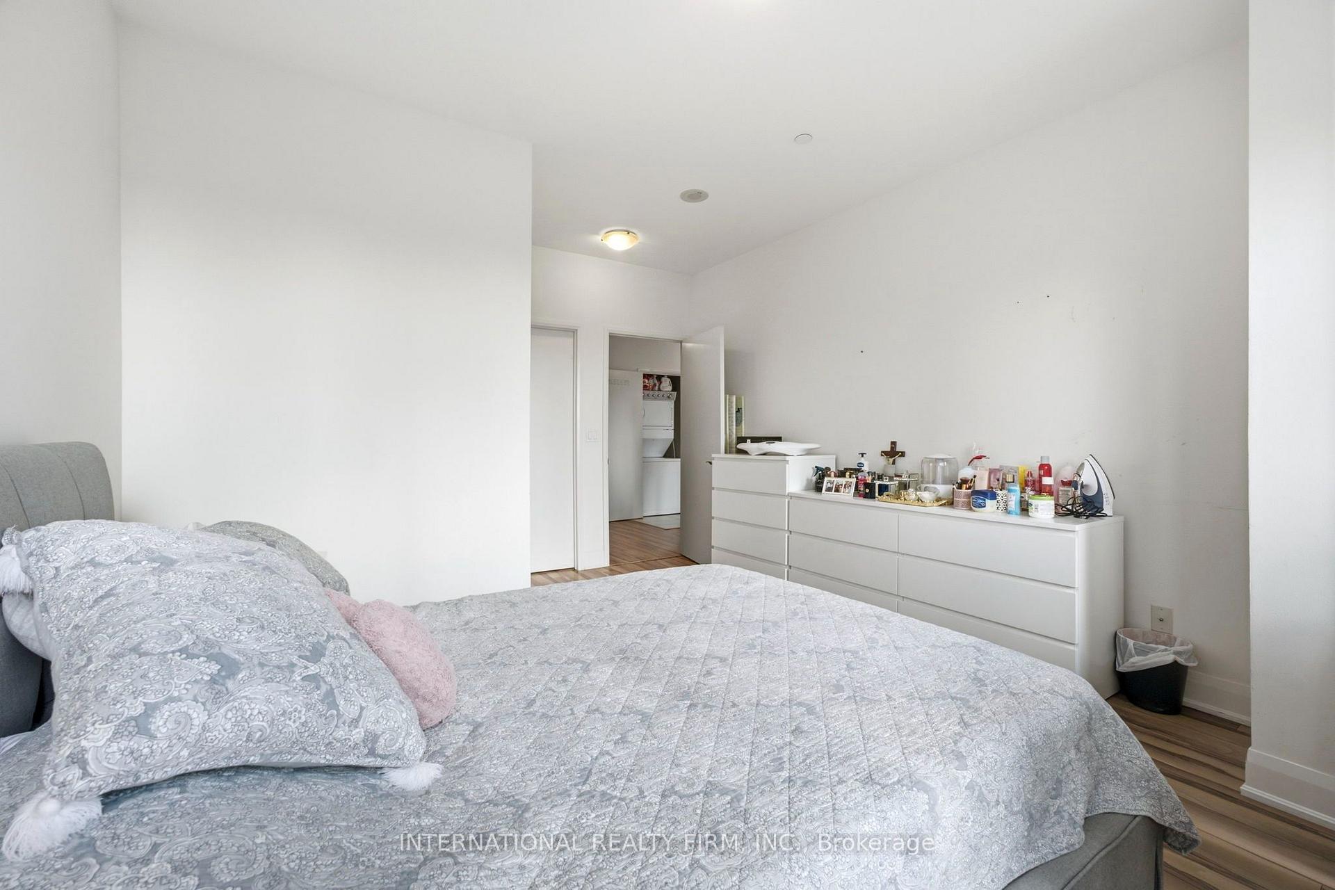Photo 13 of Unit 519, 2900 Highway 7 Road, Vaughan, Concord — HOMEH