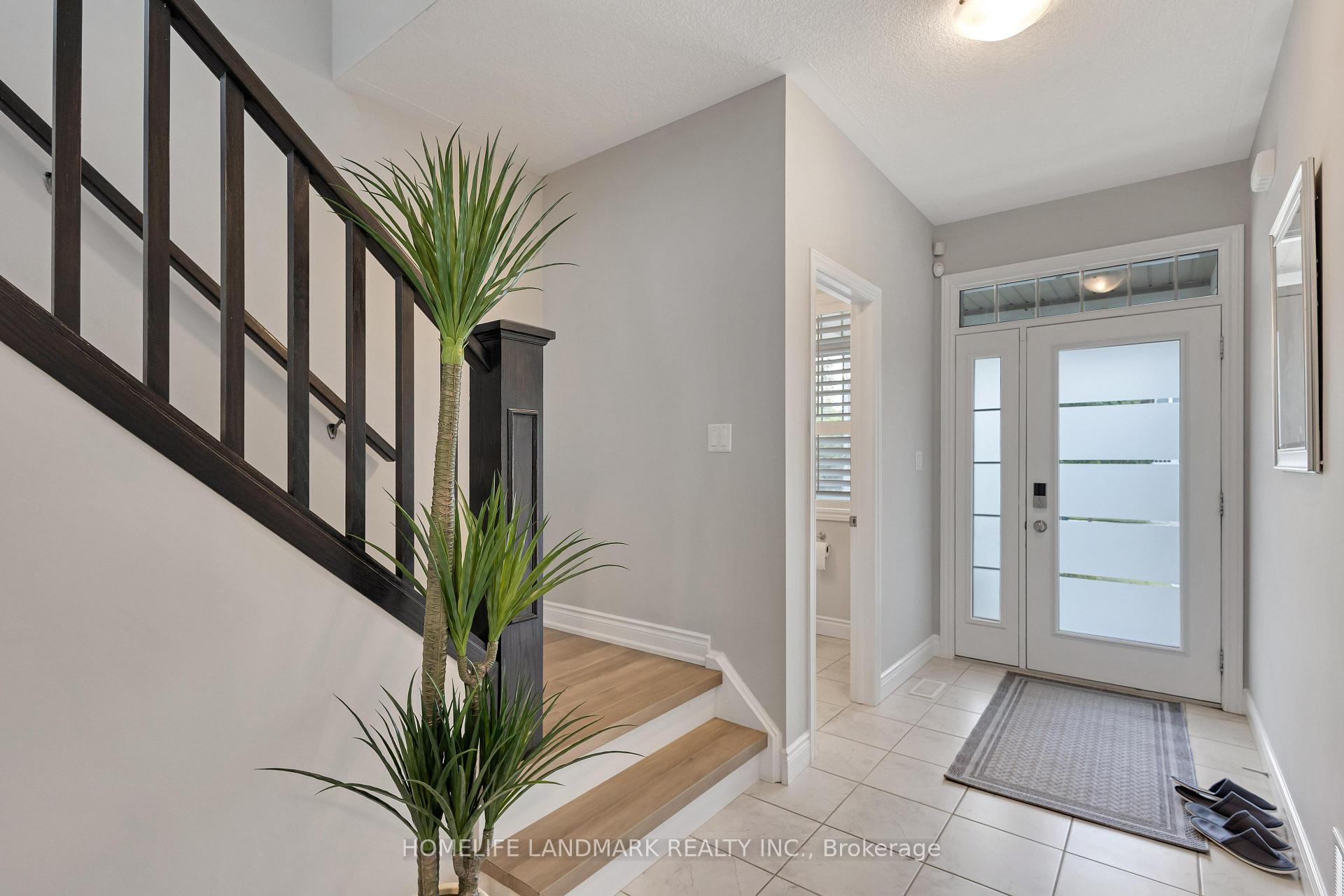 Photo 7 of 225 Tremaine Crescent, Kitchener, Idlewood — HOMEH