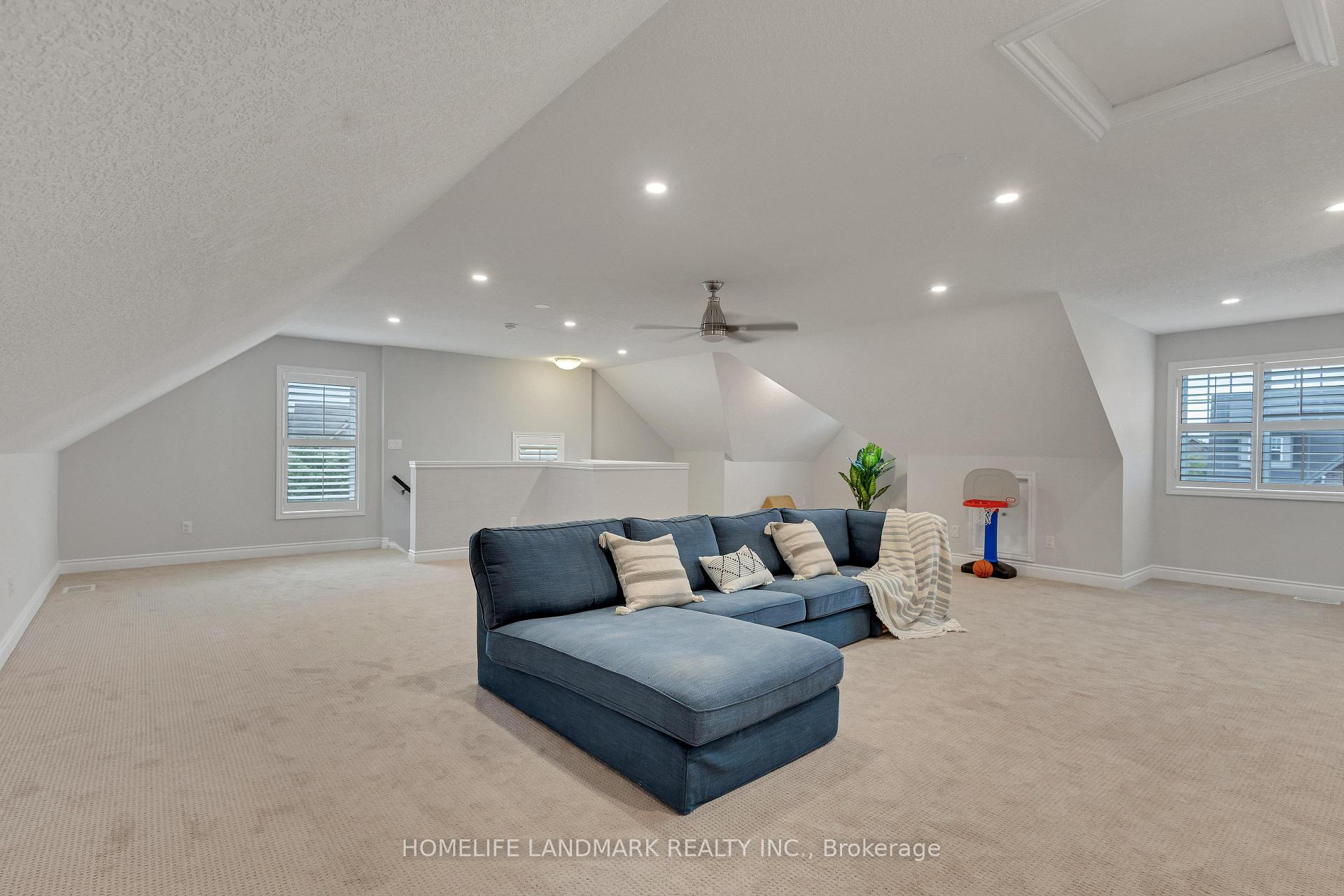 Photo 34 of 225 Tremaine Crescent, Kitchener, Idlewood — HOMEH