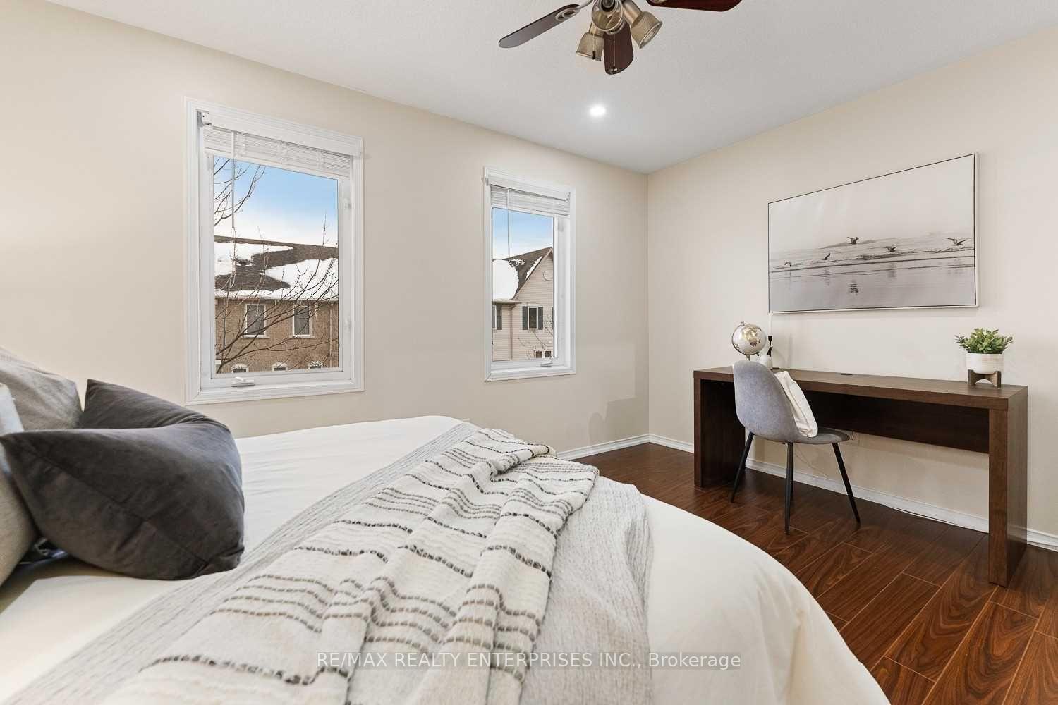Photo 21 of 50 McGonigal Lane, Ajax, Central — HOMEH