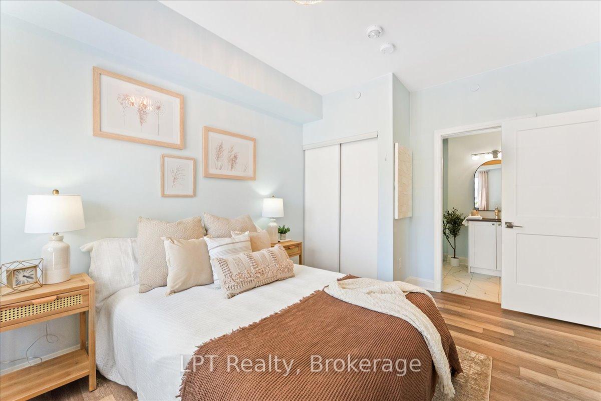 Photo 27 of Unit 102, 50 Lakebreeze Drive, Clarington, Newcastle — HOMEH