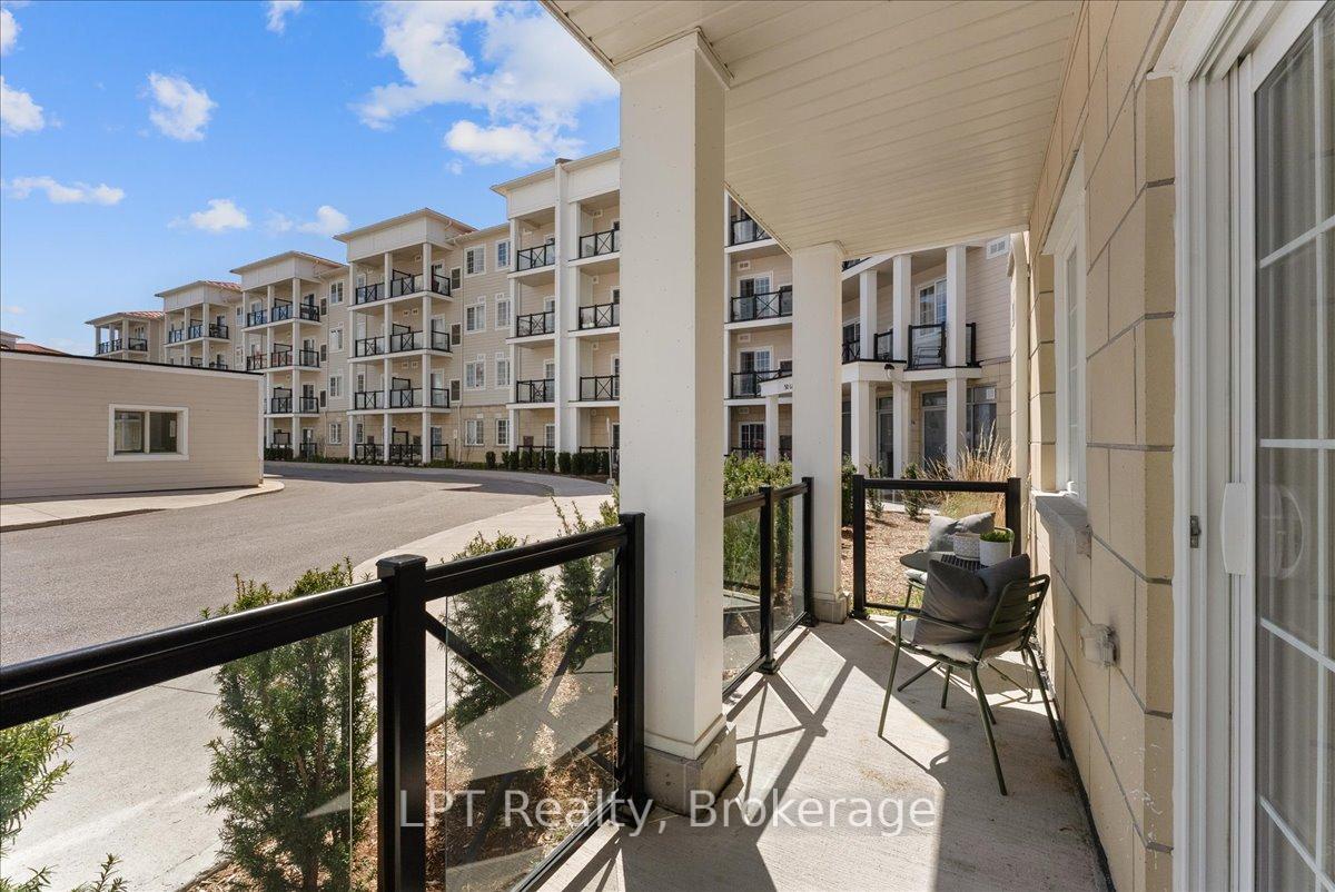 Photo 30 of Unit 102, 50 Lakebreeze Drive, Clarington, Newcastle — HOMEH