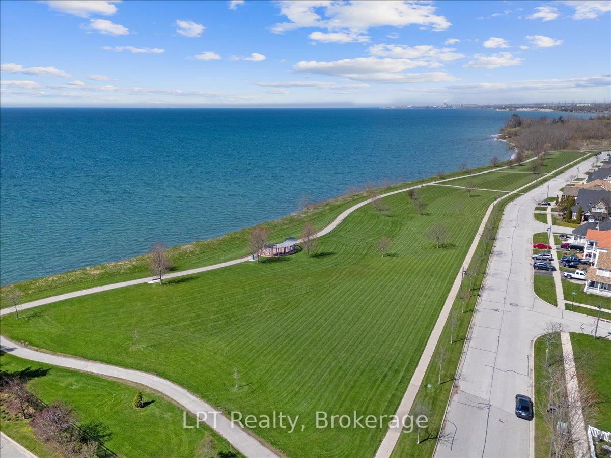 Photo 44 of Unit 102, 50 Lakebreeze Drive, Clarington, Newcastle — HOMEH