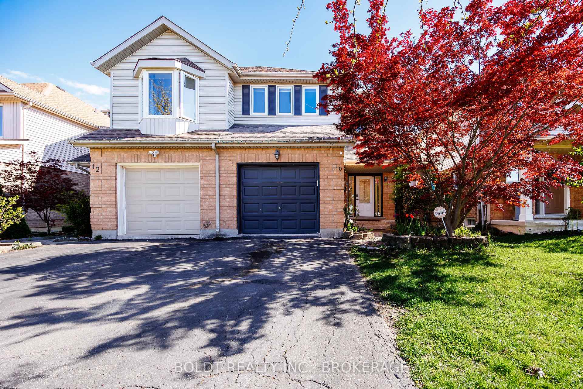 Photo 1 of 10 Maria Street, St. Catharines, Rykert/Vansickle — HOMEH