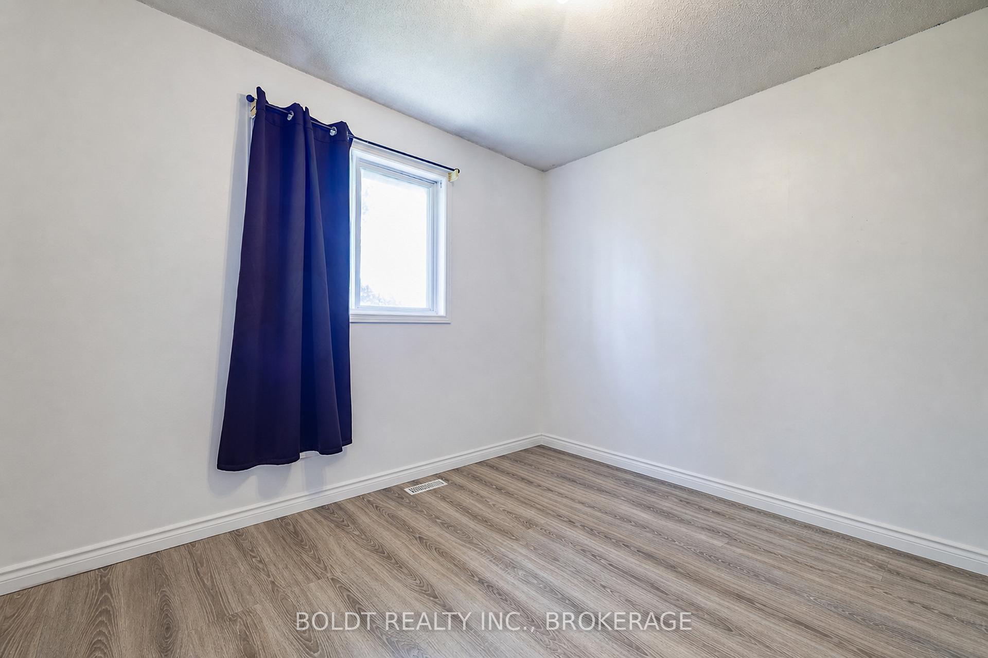 Photo 17 of 10 Maria Street, St. Catharines, Rykert/Vansickle — HOMEH