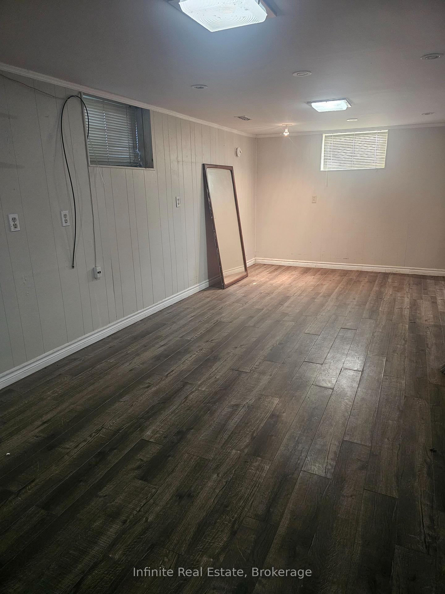 Photo 11 of 1 Leduc Drive, Etobicoke, Rexdale-Kipling — HOMEH