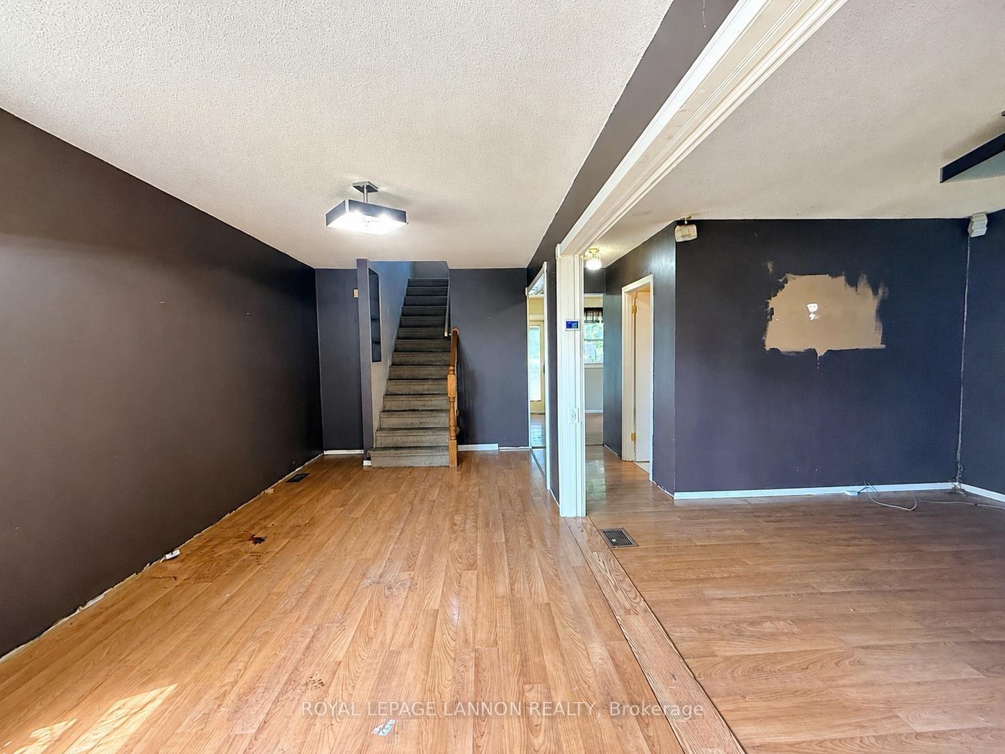Photo 5 of 160 Bruce Street, Thunder Bay, Shuniah — HOMEH