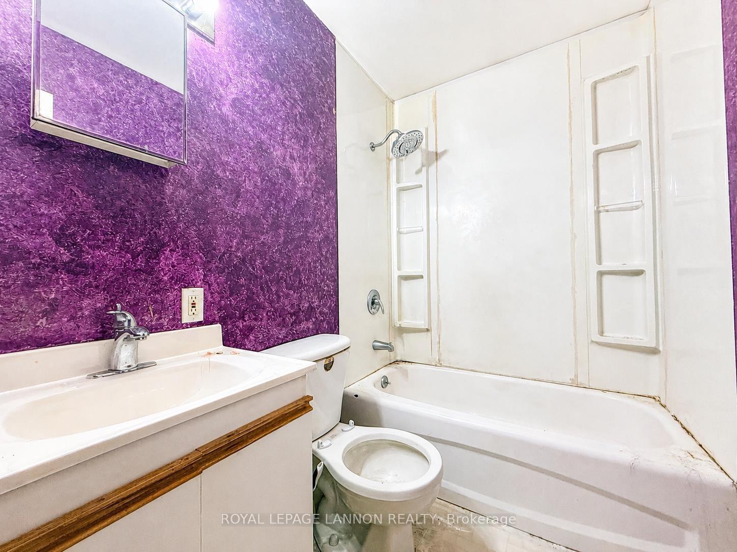 Photo 21 of 160 Bruce Street, Thunder Bay, Shuniah — HOMEH