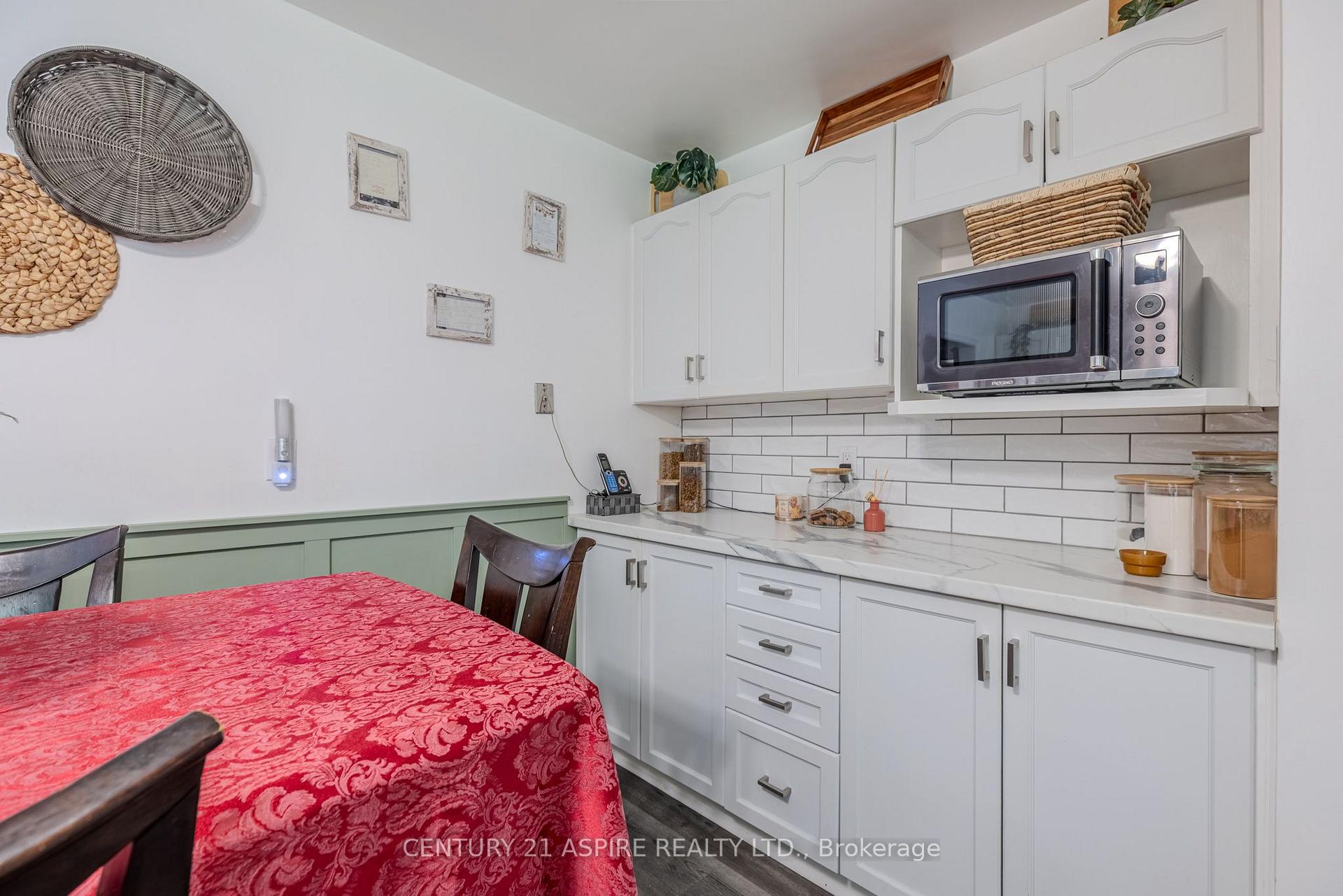 Photo 12 of 20 Kramer Avenue, Petawawa, Petawawa — HOMEH