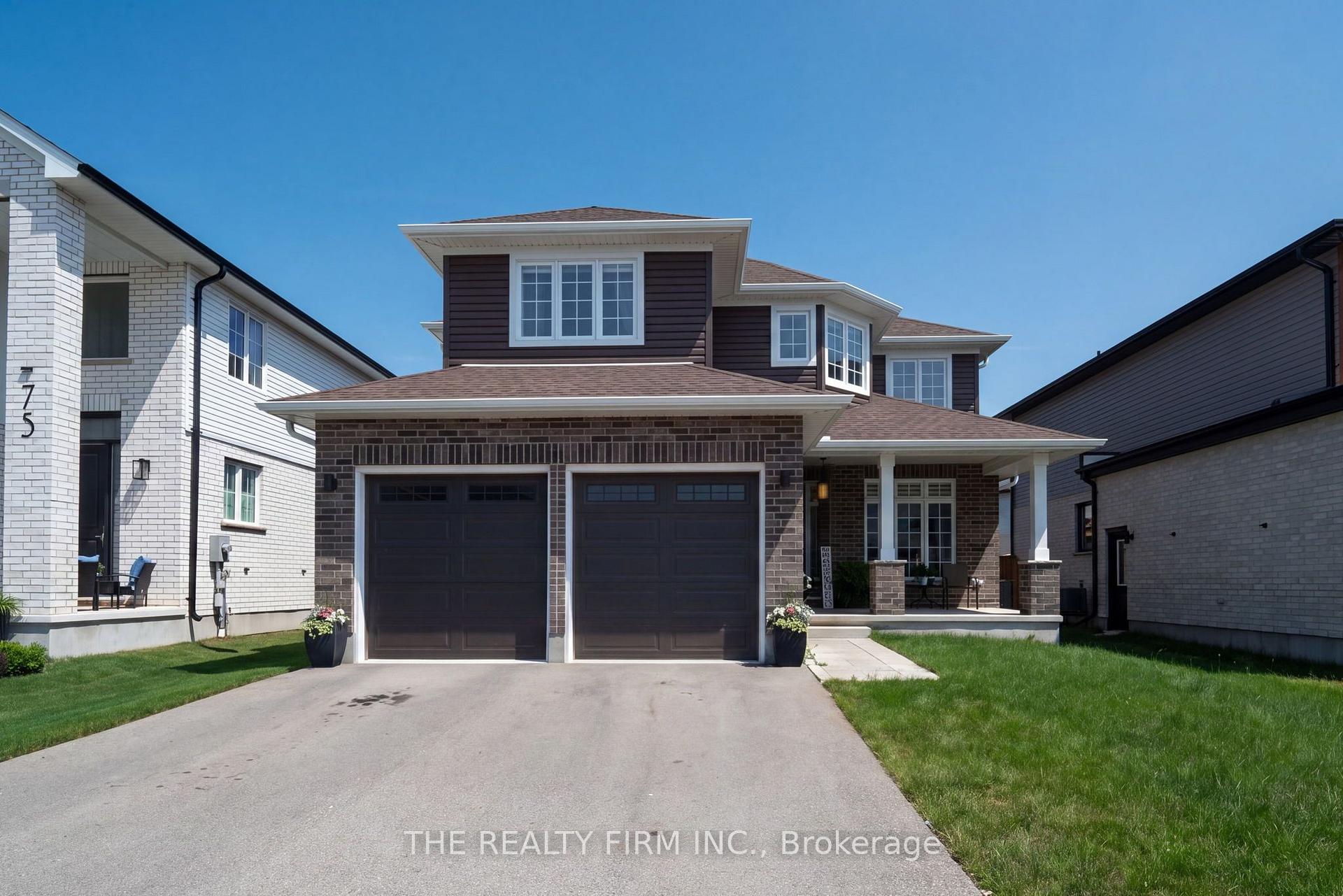 Front of 77 Acorn Trail