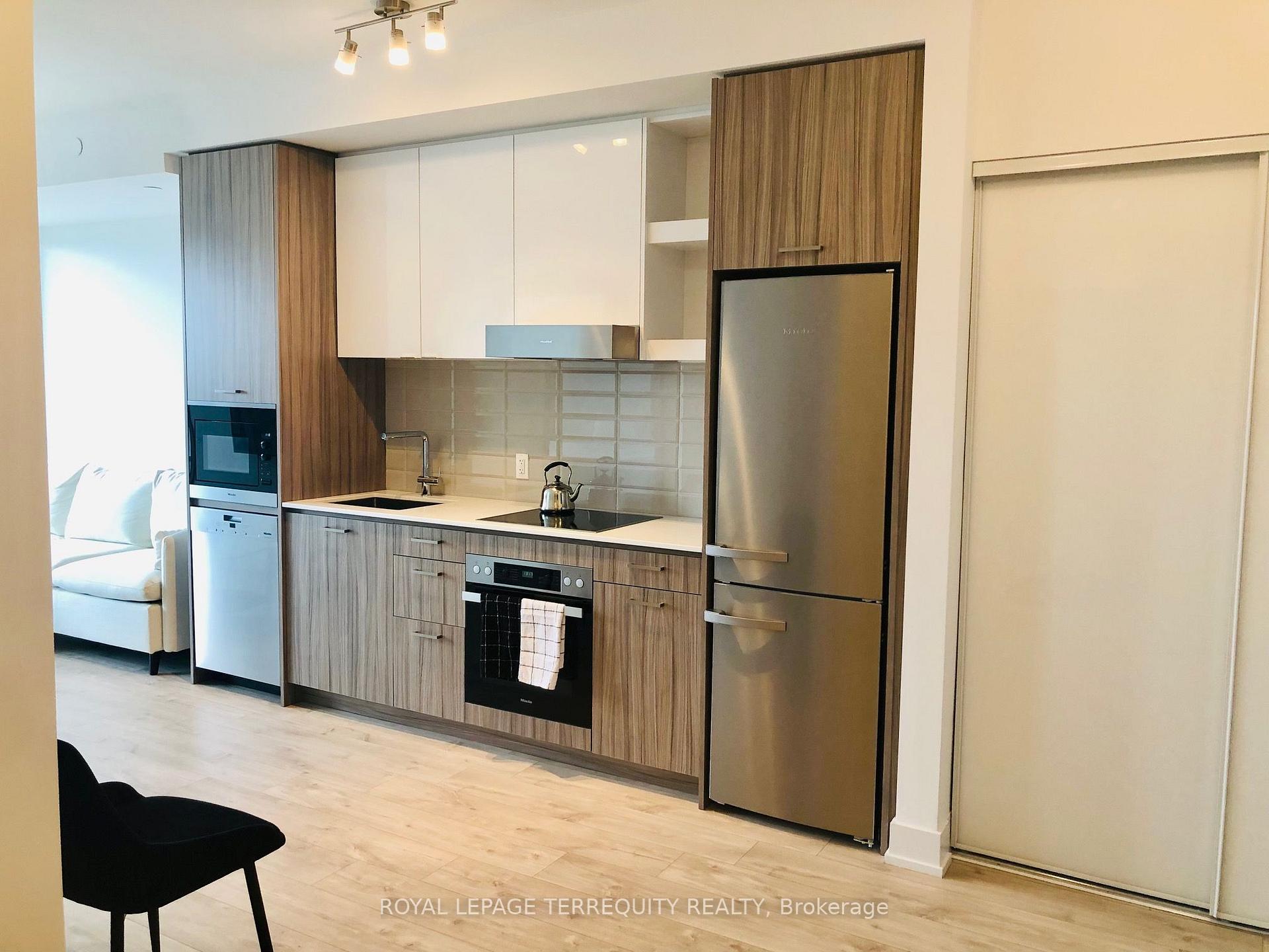 Front of Unit 506, 11 Lillian Street