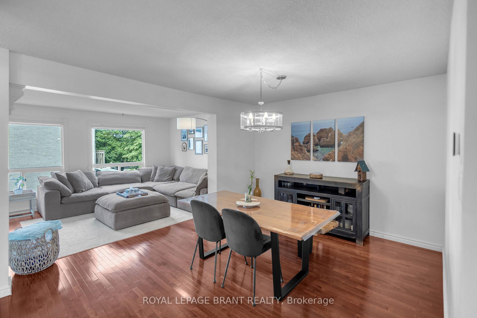 Photo 10 of Unit 22, 1155 Paramount Drive, Hamilton, Stoney Creek Mountain — HOMEH