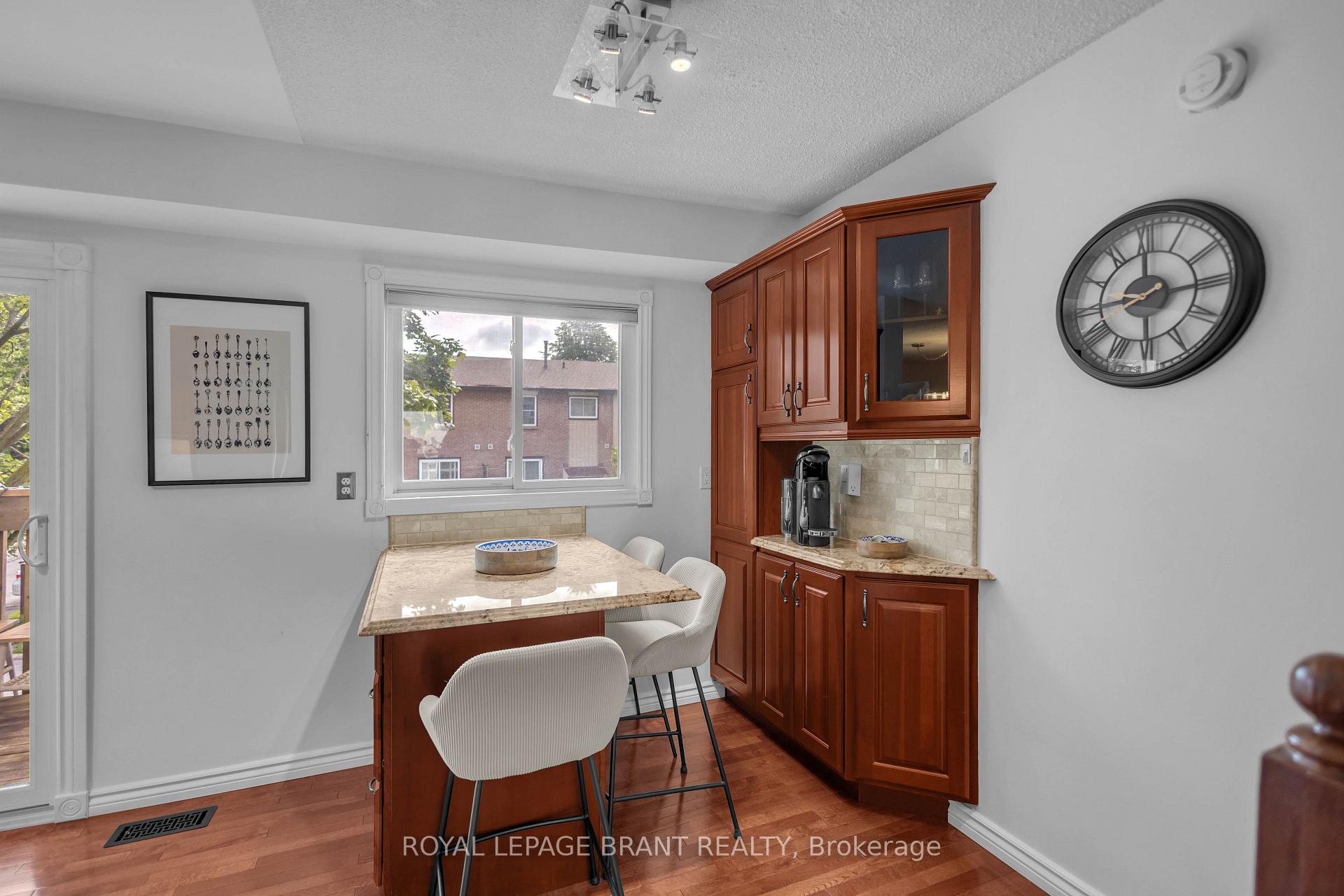 Photo 12 of Unit 22, 1155 Paramount Drive, Hamilton, Stoney Creek Mountain — HOMEH