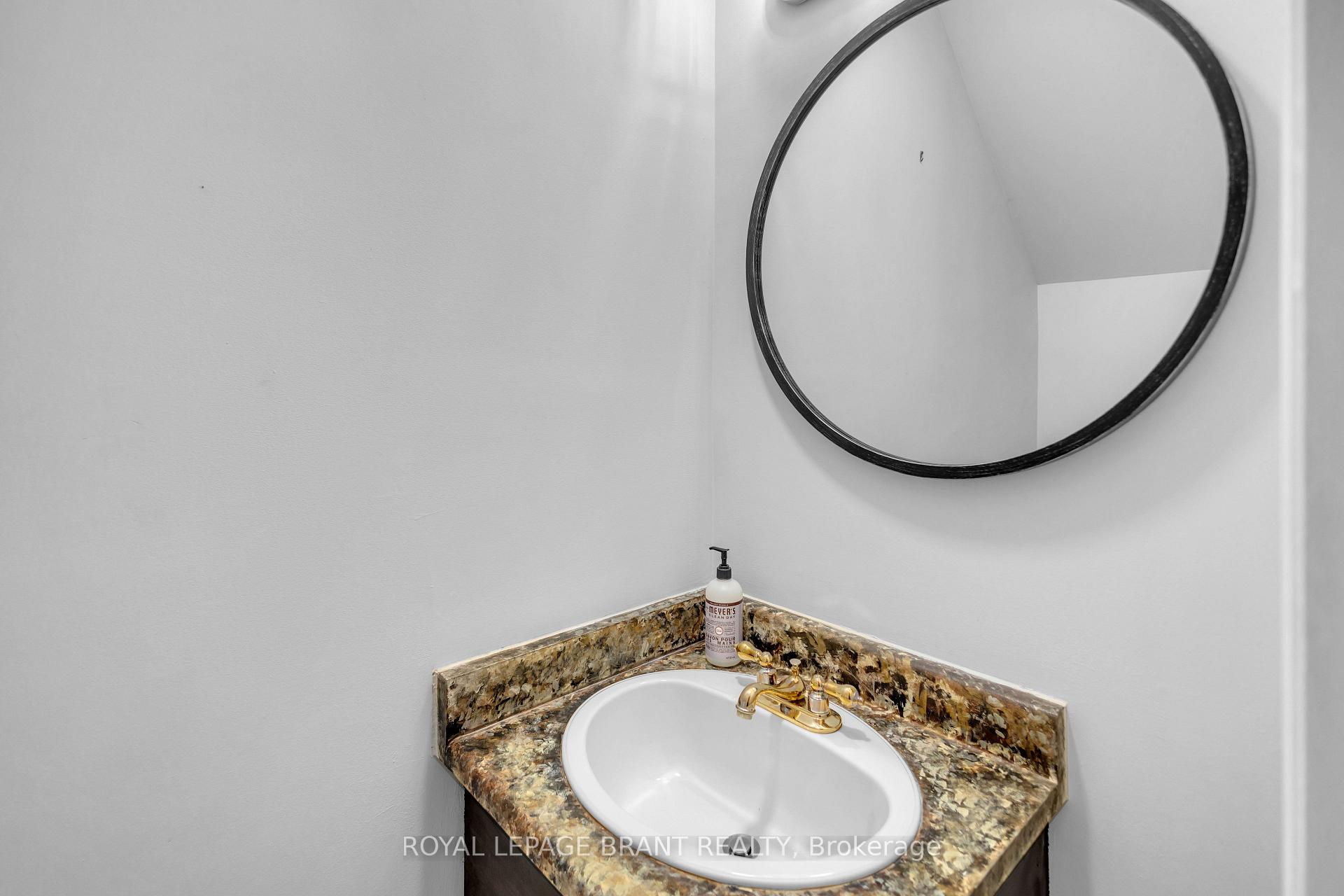 Photo 31 of Unit 22, 1155 Paramount Drive, Hamilton, Stoney Creek Mountain — HOMEH