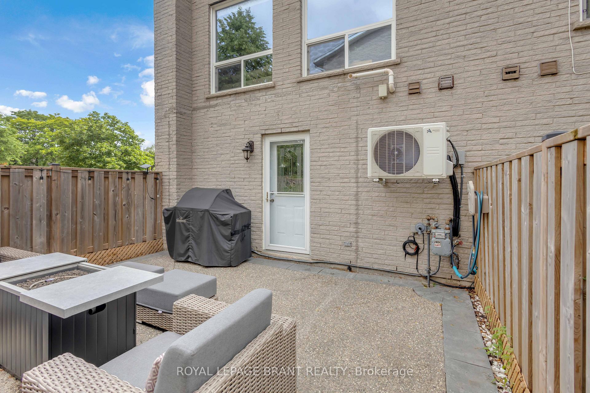 Photo 35 of Unit 22, 1155 Paramount Drive, Hamilton, Stoney Creek Mountain — HOMEH