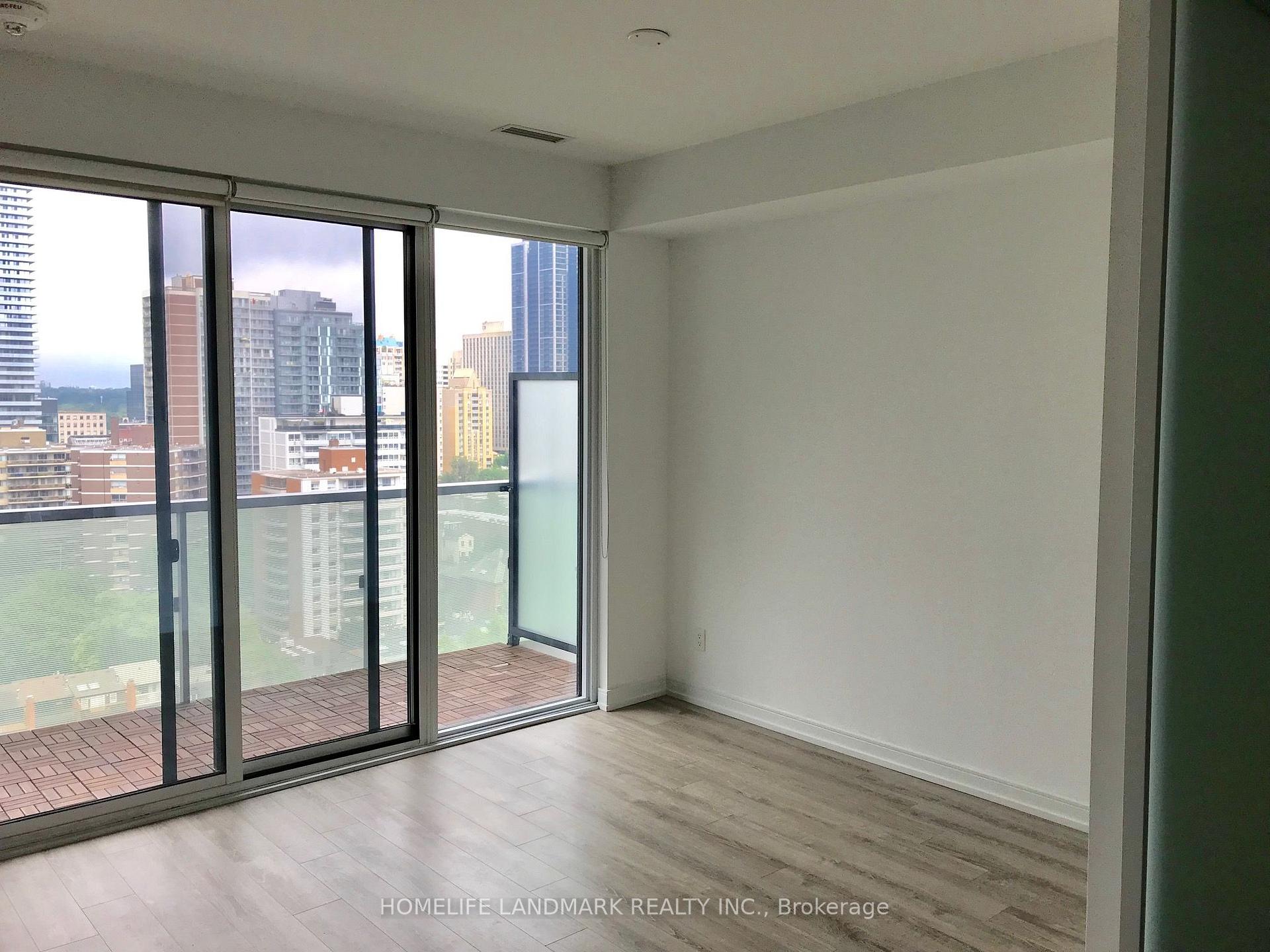 Photo 3 of Unit 1708, 28 Wellesley Street, Toronto, Church-Yonge Corridor — HOMEH