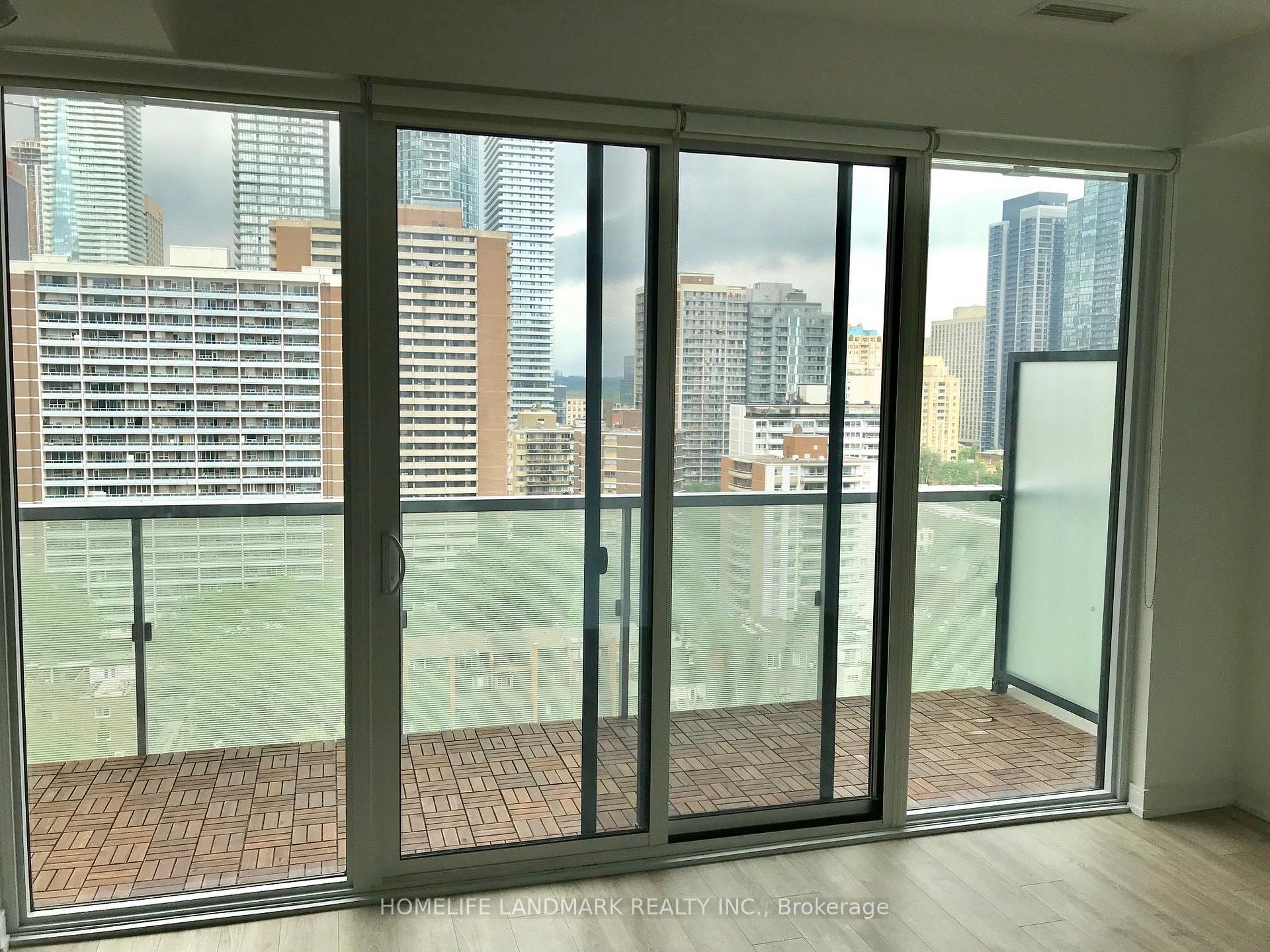 Photo 5 of Unit 1708, 28 Wellesley Street, Toronto, Church-Yonge Corridor — HOMEH