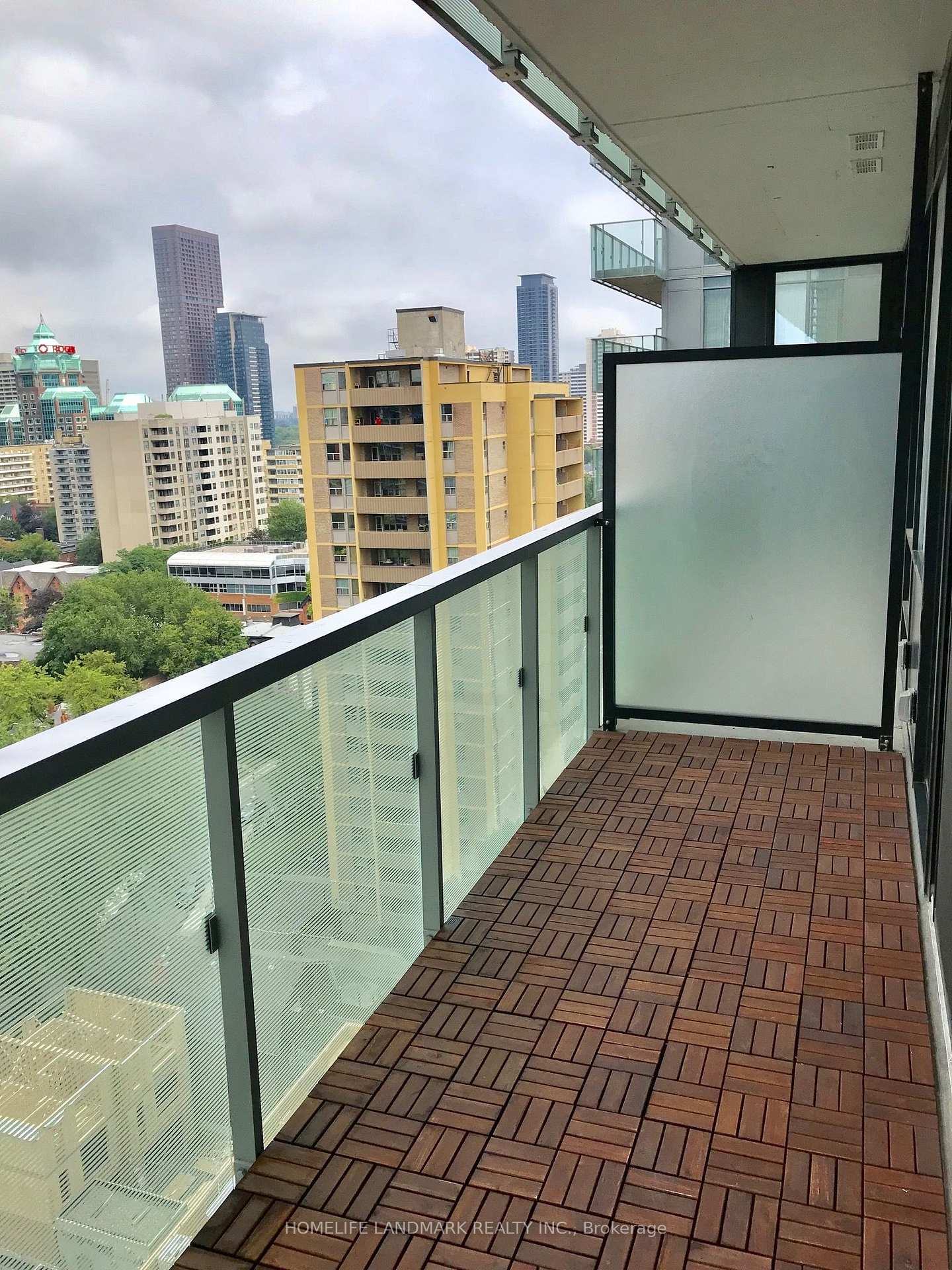 Photo 6 of Unit 1708, 28 Wellesley Street, Toronto, Church-Yonge Corridor — HOMEH