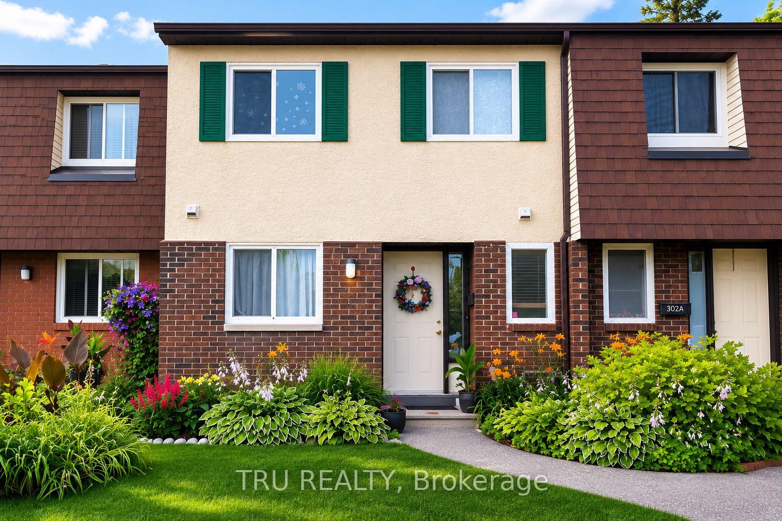 Photo 1 of Unit B, 302 Craig Henry Drive, Ottawa, Craig Henry/Woodvale — HOMEH