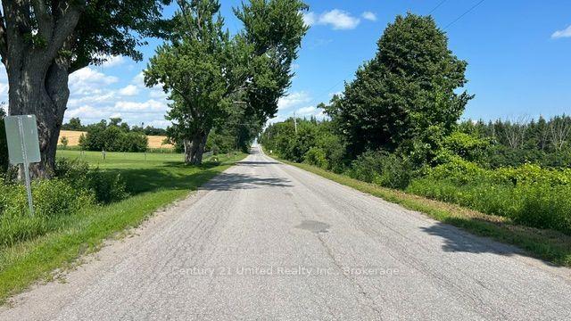 Photo 5 of 2512 Brown Line, Cavan Monaghan, Cavan-Monaghan — HOMEH