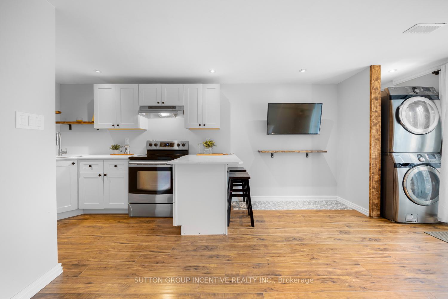 Photo 22 of 2035 Craig Road, Innisfil, Alcona — HOMEH