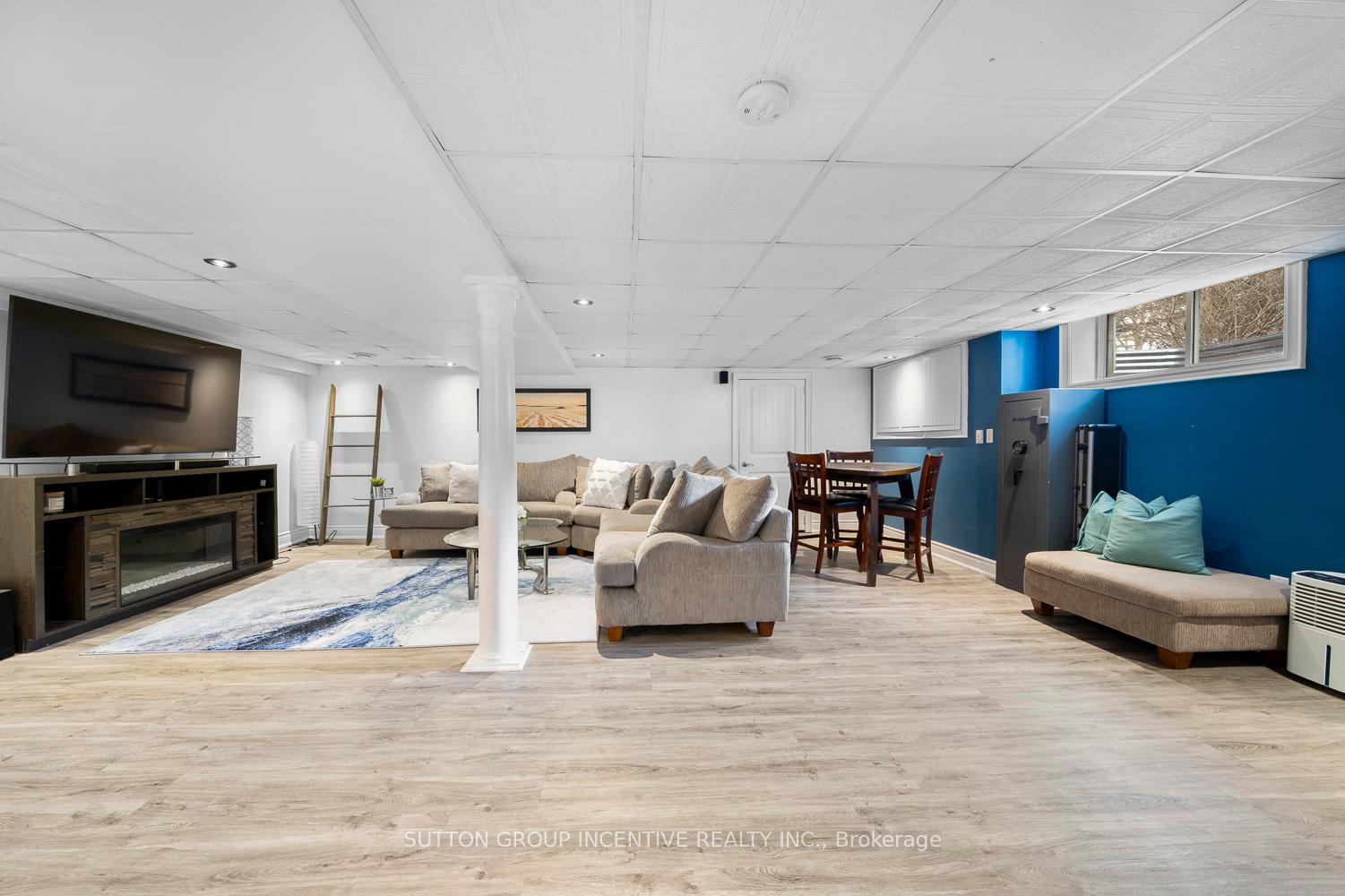 Photo 29 of 2035 Craig Road, Innisfil, Alcona — HOMEH