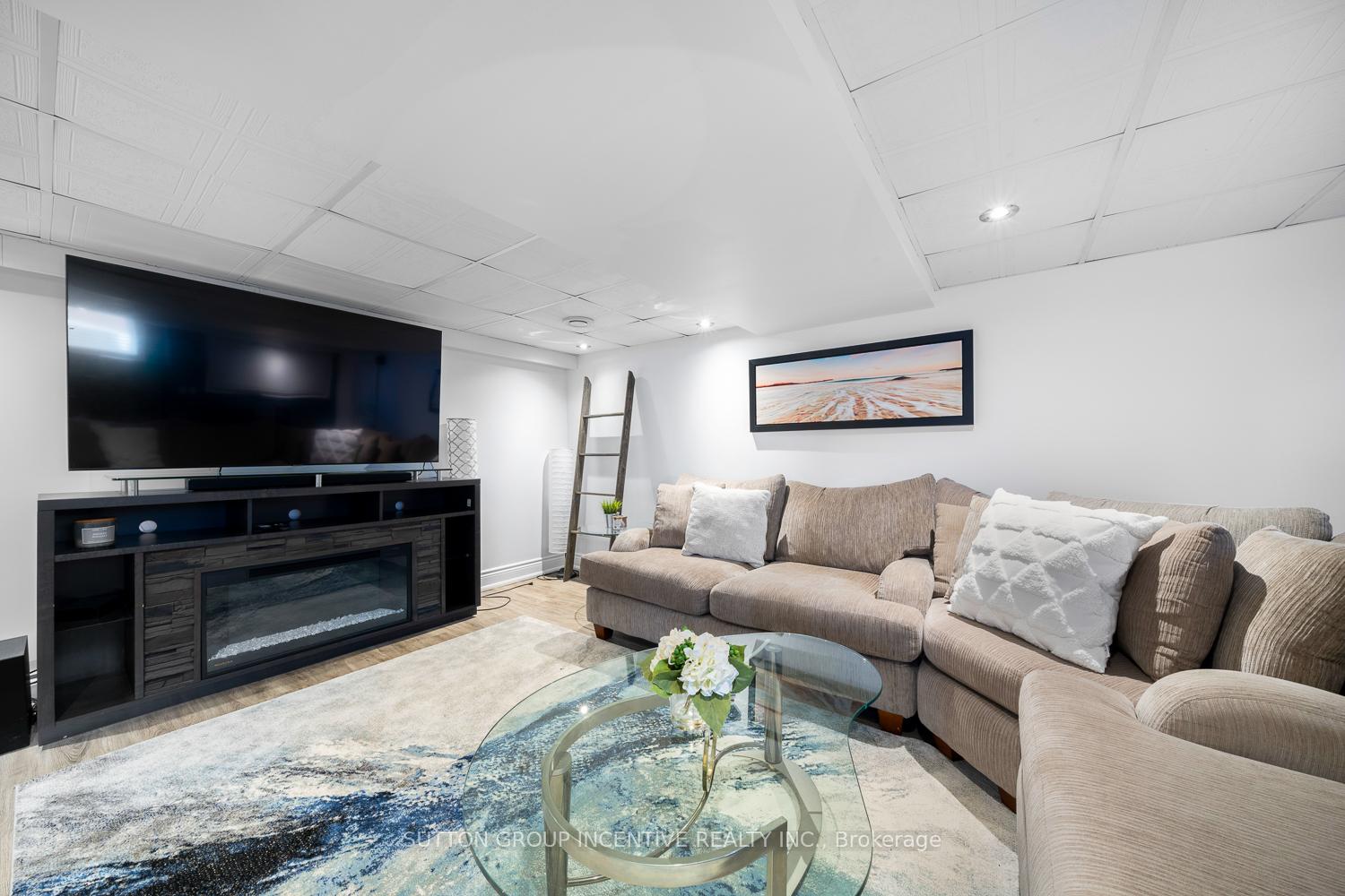 Photo 31 of 2035 Craig Road, Innisfil, Alcona — HOMEH