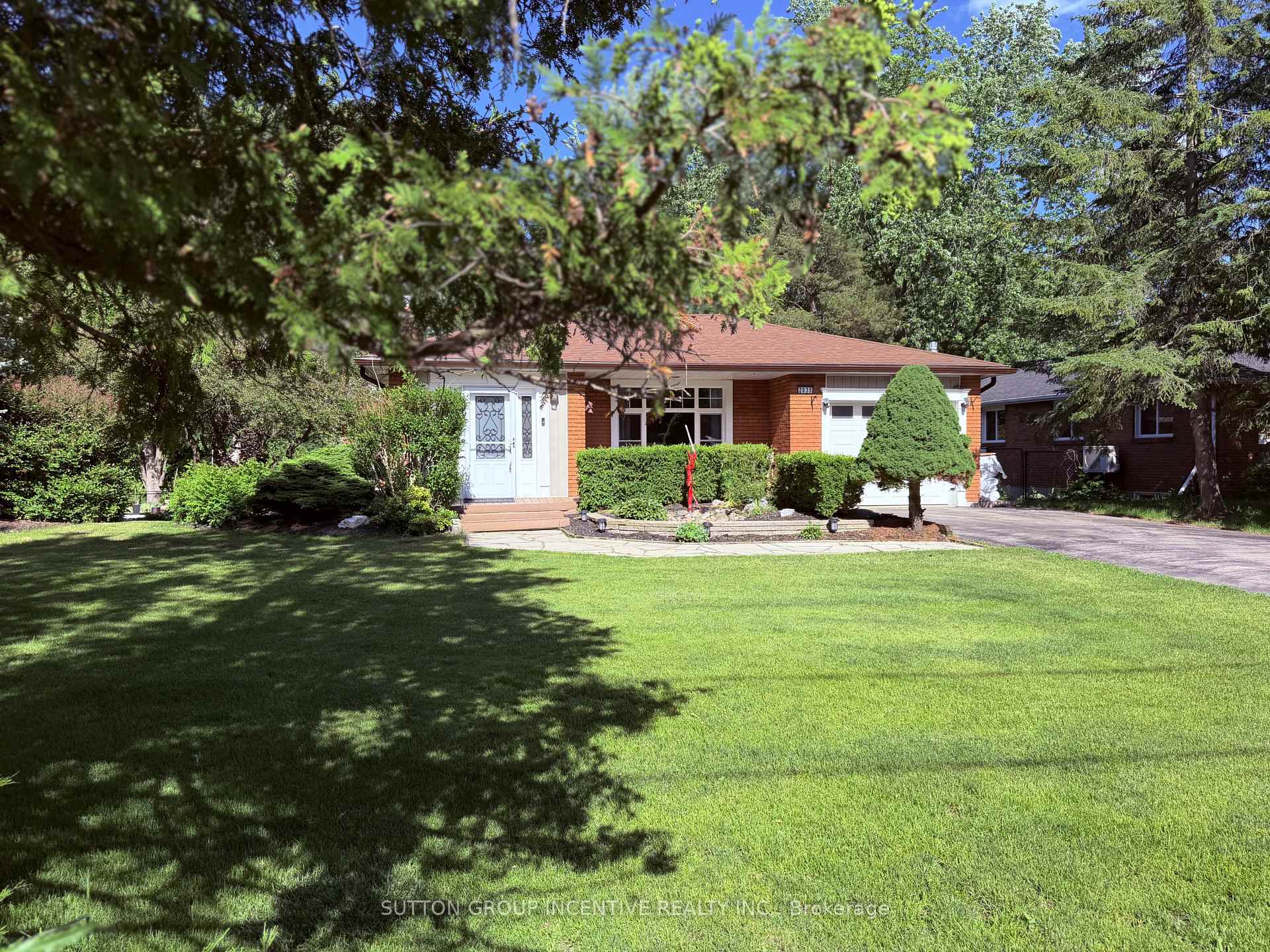 Photo 43 of 2035 Craig Road, Innisfil, Alcona — HOMEH
