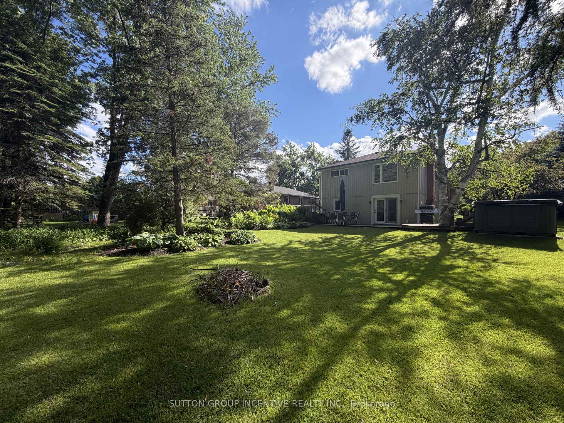Photo 44 of 2035 Craig Road, Innisfil, Alcona — HOMEH