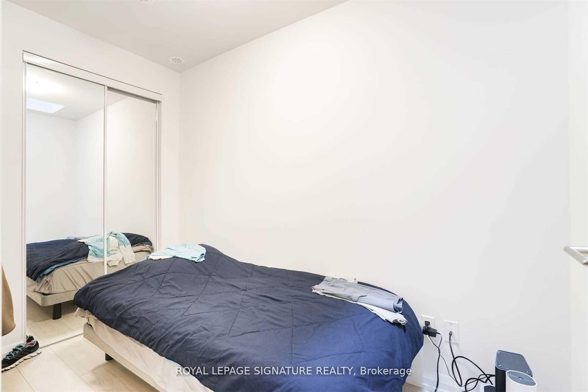 Photo 6 of Unit Th12, 1010 Portage Parkway, Vaughan, Concord — HOMEH