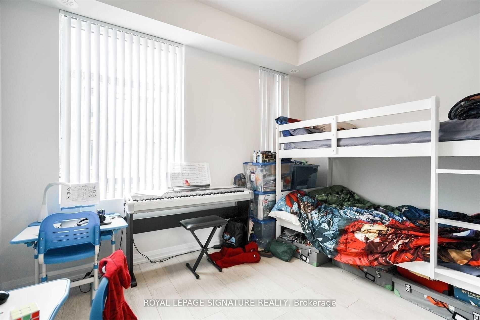 Photo 7 of Unit Th12, 1010 Portage Parkway, Vaughan, Concord — HOMEH