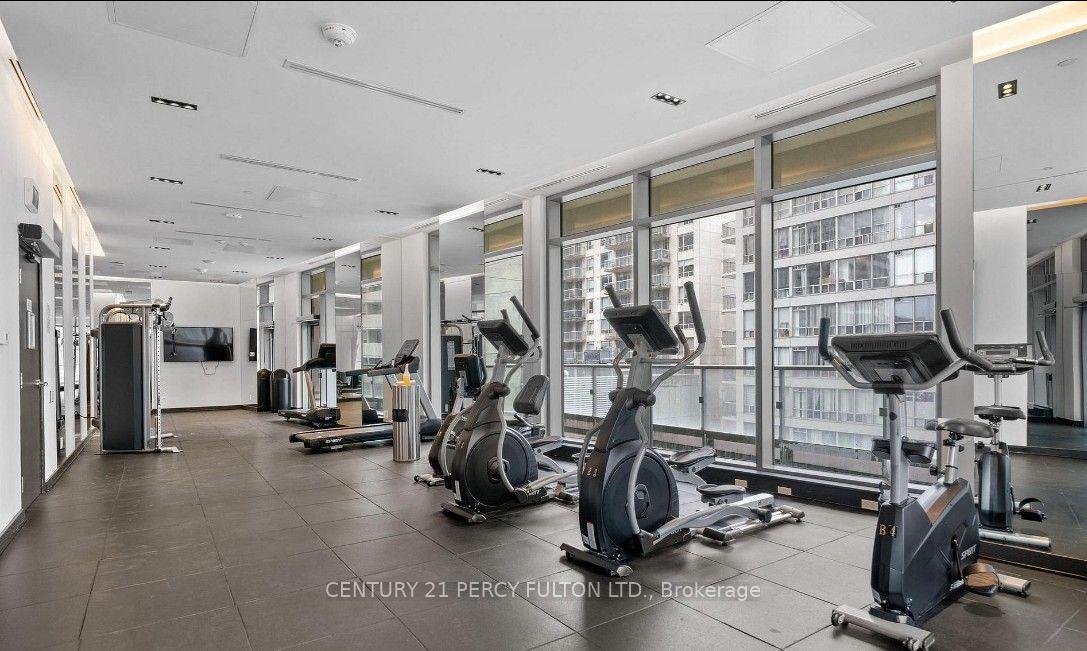 Photo 17 of Unit 4710, 2221 Yonge Street, Toronto, Mount Pleasant West — HOMEH