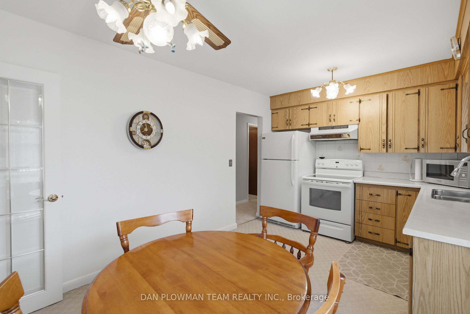 Photo 9 of 1401 Tremblay Street, Oshawa, Lakeview — HOMEH