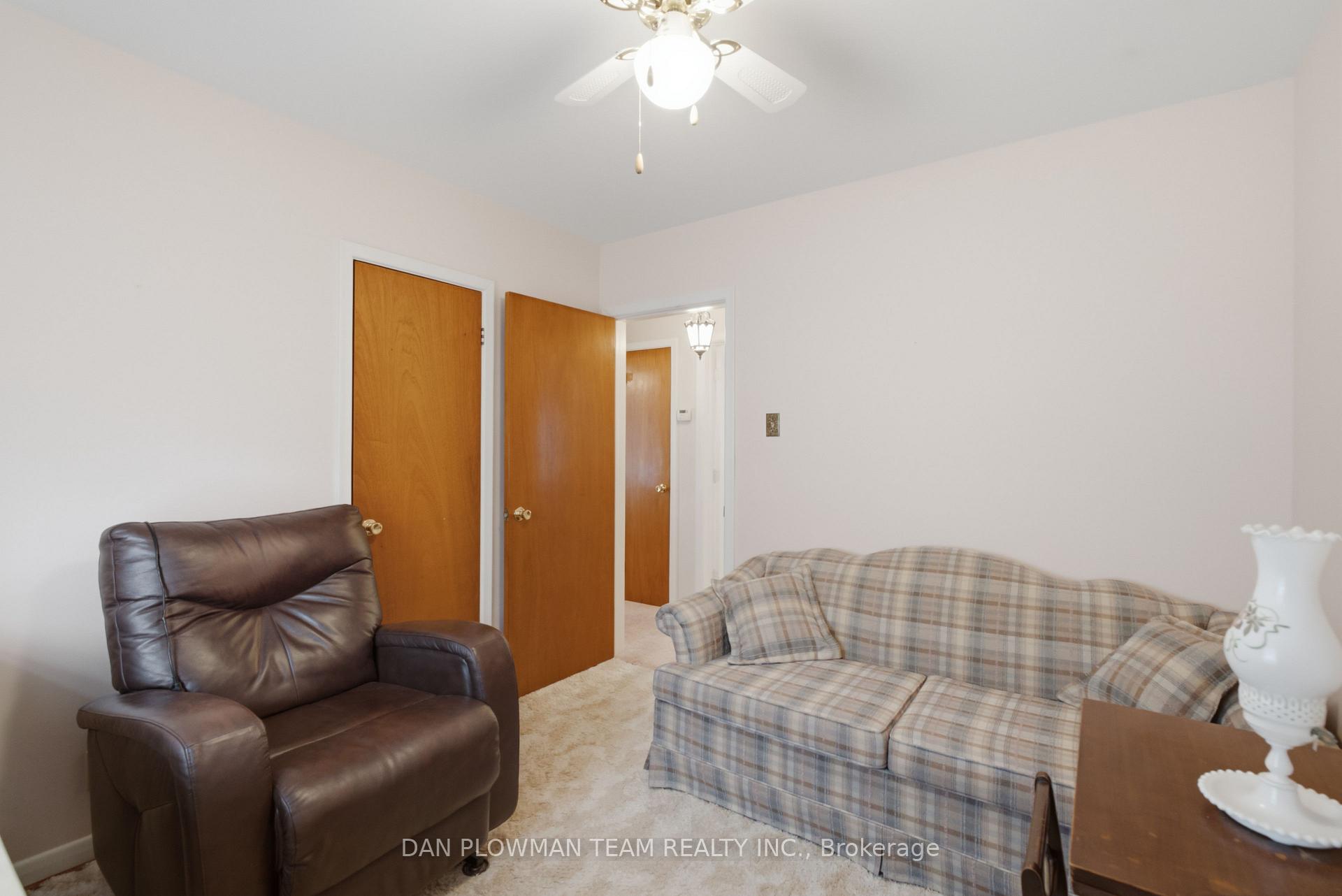 Photo 15 of 1401 Tremblay Street, Oshawa, Lakeview — HOMEH